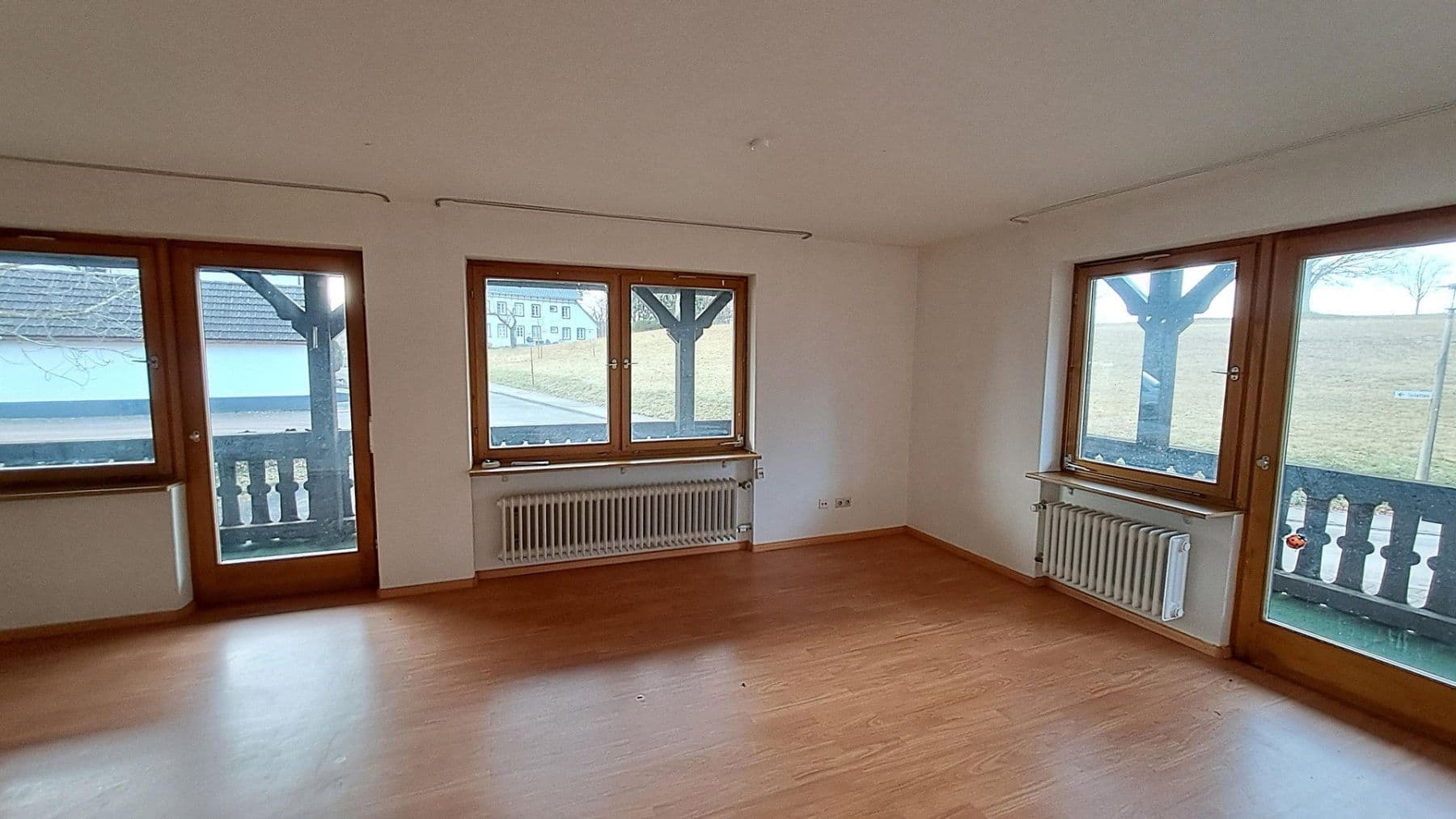 Predaj domu 436 m², pozemek 1.970 m², Erlenbachweg 22, Lenzkirch, Bádensko-Wurttembersko Predaj domu 436 m², pozemek 1.970 m², Erlenbachweg 22, Lenzkirch, Bádensko-Wurttembersko