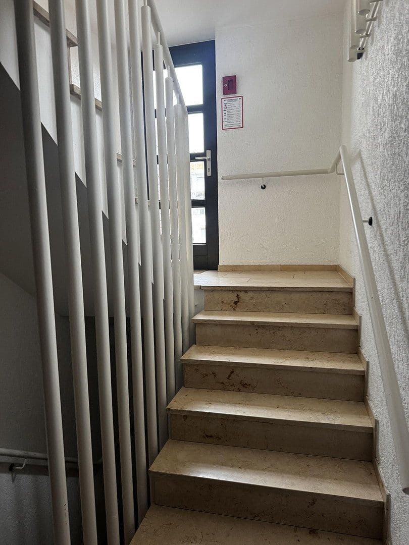 Prenájom bytu 3-izbový 66 m², Petersstrasse 59, Krefeld, Severné Porýnie - Westfálsko Prenájom bytu 3-izbový 66 m², Petersstrasse 59, Krefeld, Severné Porýnie - Westfálsko