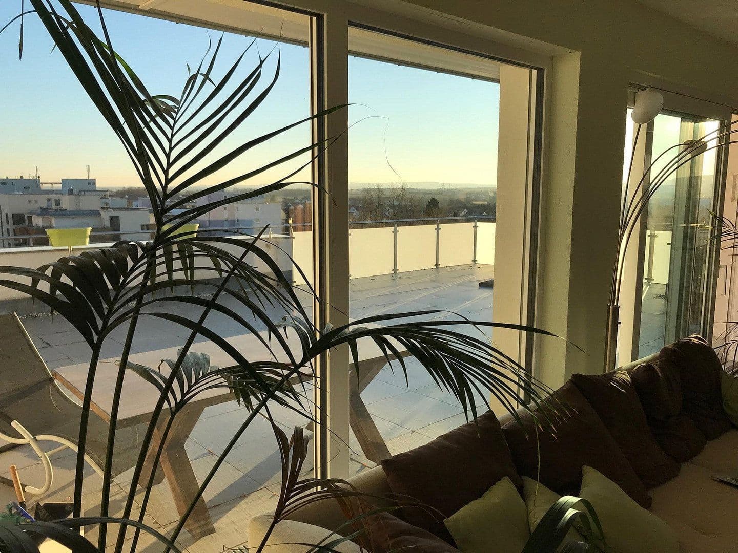 Prenájom bytu 4-izbový 140 m², Pfaffenhofener Straße 10, Heilbronn Böckingen, Bádensko-Wurttembersko Prenájom bytu 4-izbový 140 m², Pfaffenhofener Straße 10, Heilbronn Böckingen, Bádensko-Wurttembersko