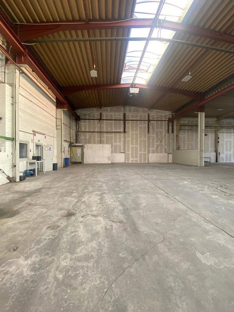 Prenájom nebytového priestoru 442 m², Daimlerstraße 5-8, Hörstel, Severné Porýnie - Westfálsko Prenájom nebytového priestoru 442 m², Daimlerstraße 5-8, Hörstel, Severné Porýnie - Westfálsko