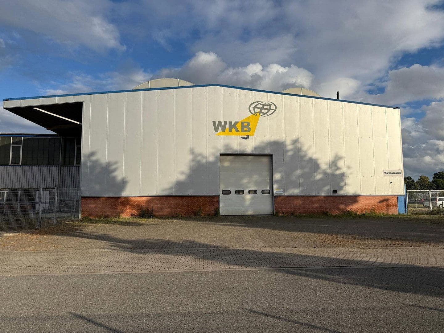 Prenájom nebytového priestoru 1.833 m², Daimlerstraße 5-8, Hörstel, Severné Porýnie - Westfálsko Prenájom nebytového priestoru 1.833 m², Daimlerstraße 5-8, Hörstel, Severné Porýnie - Westfálsko