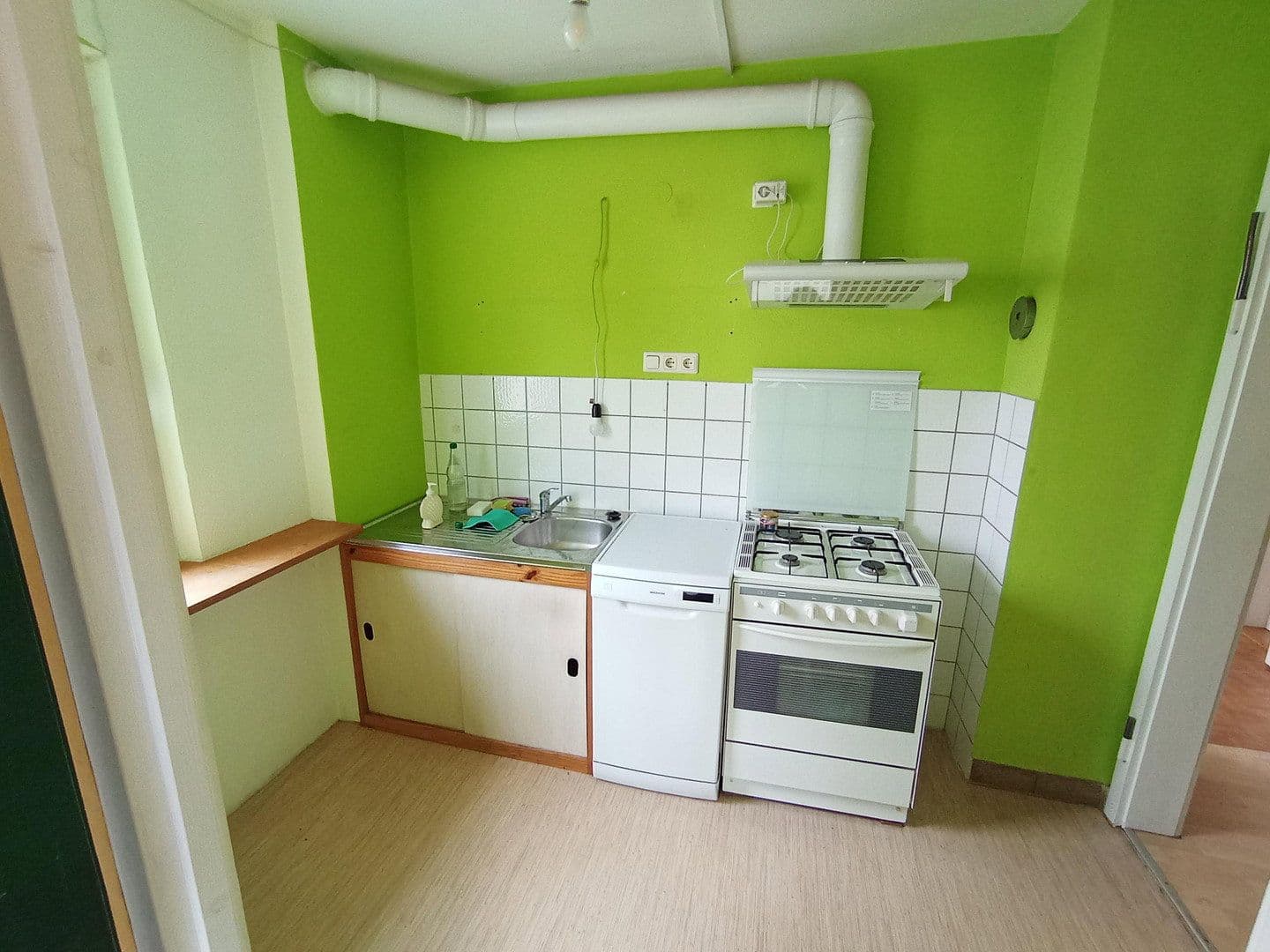 Predaj domu 136 m², pozemek 443 m², Brackenheim, Bádensko-Wurttembersko Predaj domu 136 m², pozemek 443 m², Brackenheim, Bádensko-Wurttembersko