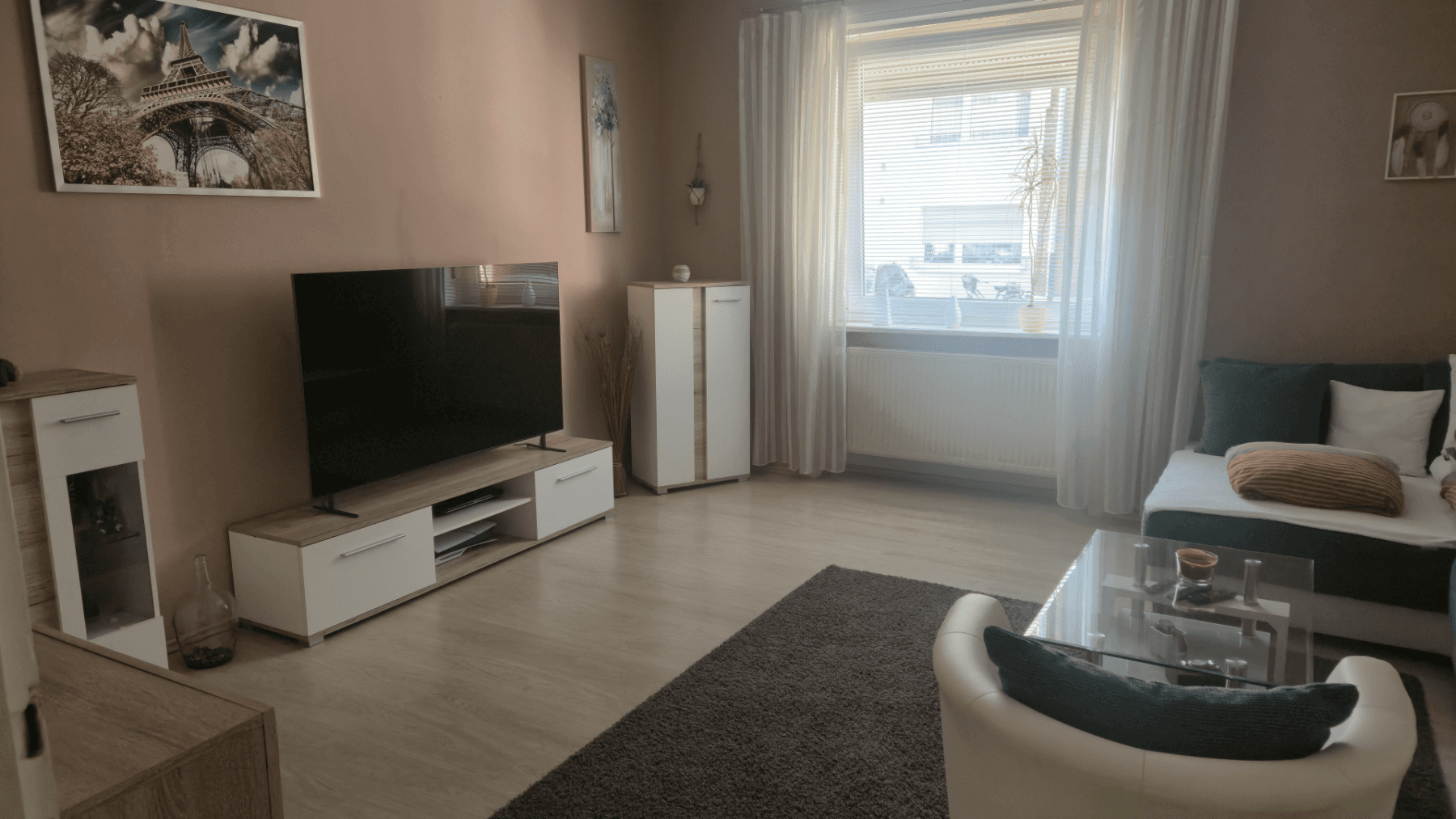 Prenájom bytu 1-izbový 45 m², Mannheim, Bádensko-Wurttembersko Prenájom bytu 1-izbový 45 m², Mannheim, Bádensko-Wurttembersko