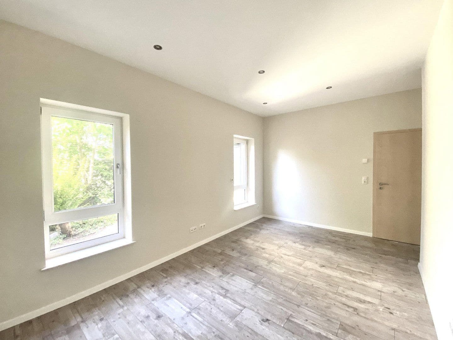 Predaj domu 125 m², pozemek 466 m², Bernau, Brandenbursko Predaj domu 125 m², pozemek 466 m², Bernau, Brandenbursko