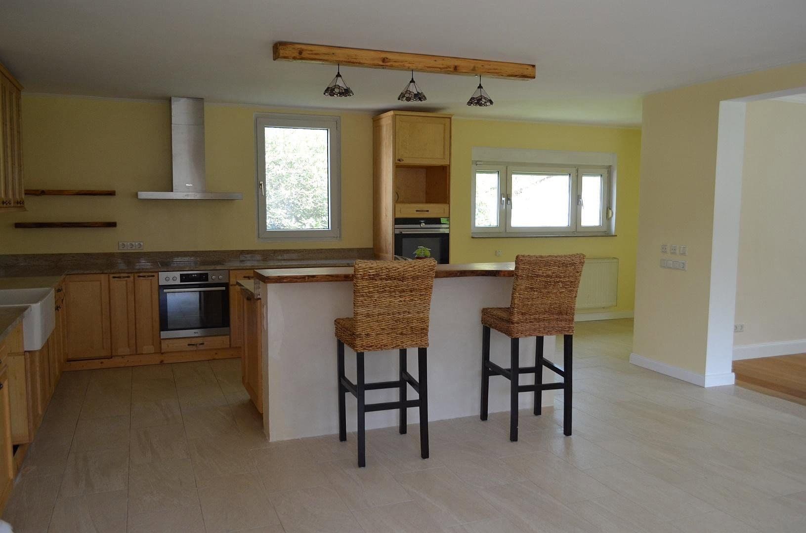 Predaj domu 248 m², pozemek 998 m², Krautgartenweg 3, Neckargemünd, Bádensko-Wurttembersko Predaj domu 248 m², pozemek 998 m², Krautgartenweg 3, Neckargemünd, Bádensko-Wurttembersko