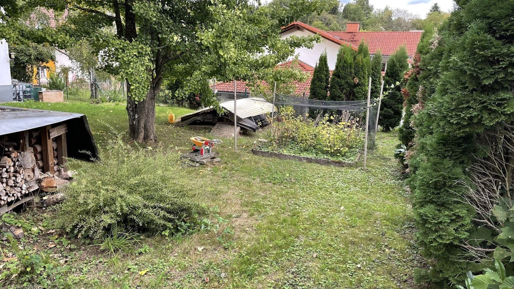 Predaj domu 248 m², pozemek 998 m², Krautgartenweg 3, Neckargemünd, Bádensko-Wurttembersko Predaj domu 248 m², pozemek 998 m², Krautgartenweg 3, Neckargemünd, Bádensko-Wurttembersko