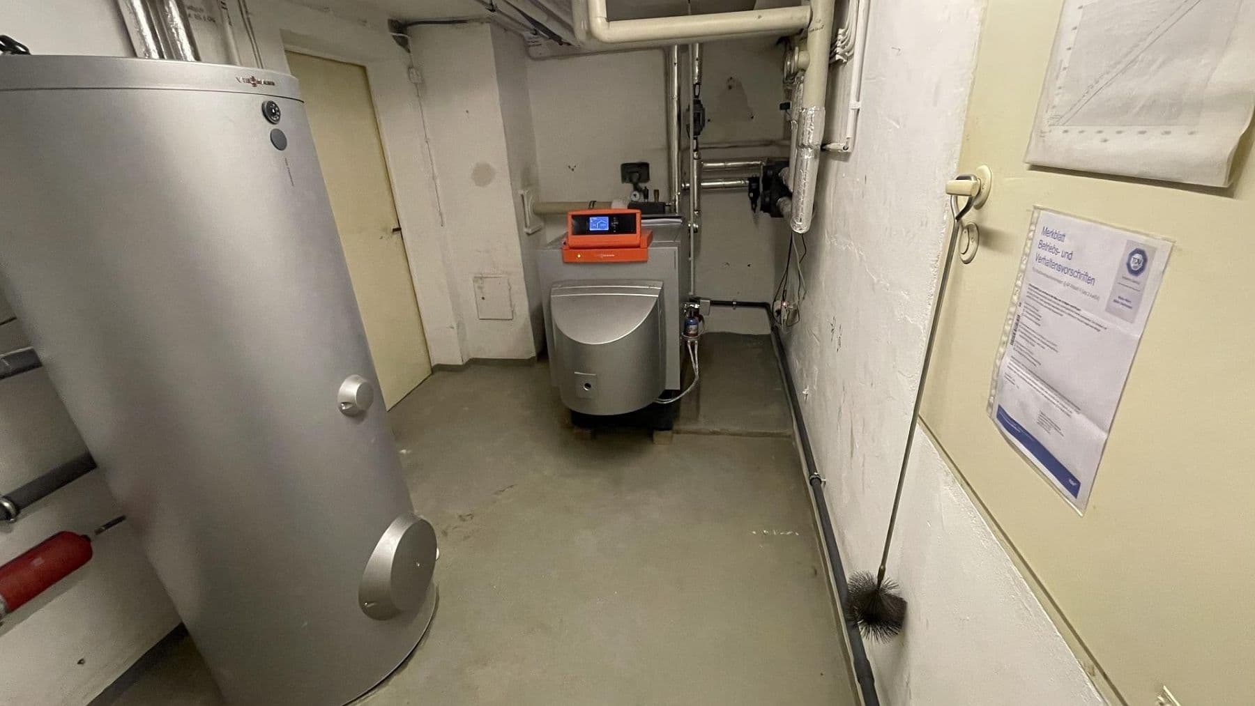 Predaj domu 248 m², pozemek 998 m², Krautgartenweg 3, Neckargemünd, Bádensko-Wurttembersko Predaj domu 248 m², pozemek 998 m², Krautgartenweg 3, Neckargemünd, Bádensko-Wurttembersko