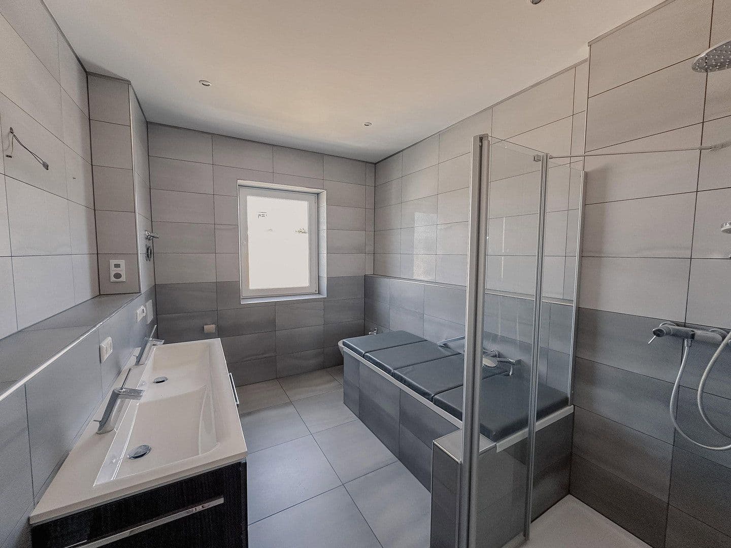 Predaj bytu 5-izbový 236 m², Creidlitzer Straße 60, Coburg, Bavorsko Predaj bytu 5-izbový 236 m², Creidlitzer Straße 60, Coburg, Bavorsko