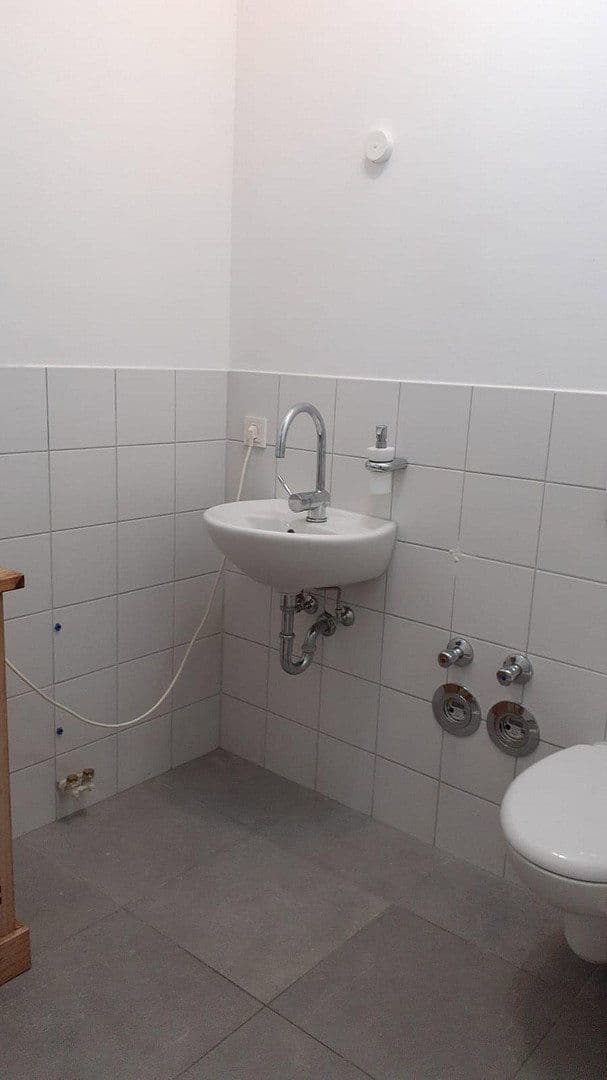 Prenájom kancelárie 58 m², JOSEFSGASSE 1, Villingen-Schwenningen, Bádensko-Wurttembersko Prenájom kancelárie 58 m², JOSEFSGASSE 1, Villingen-Schwenningen, Bádensko-Wurttembersko