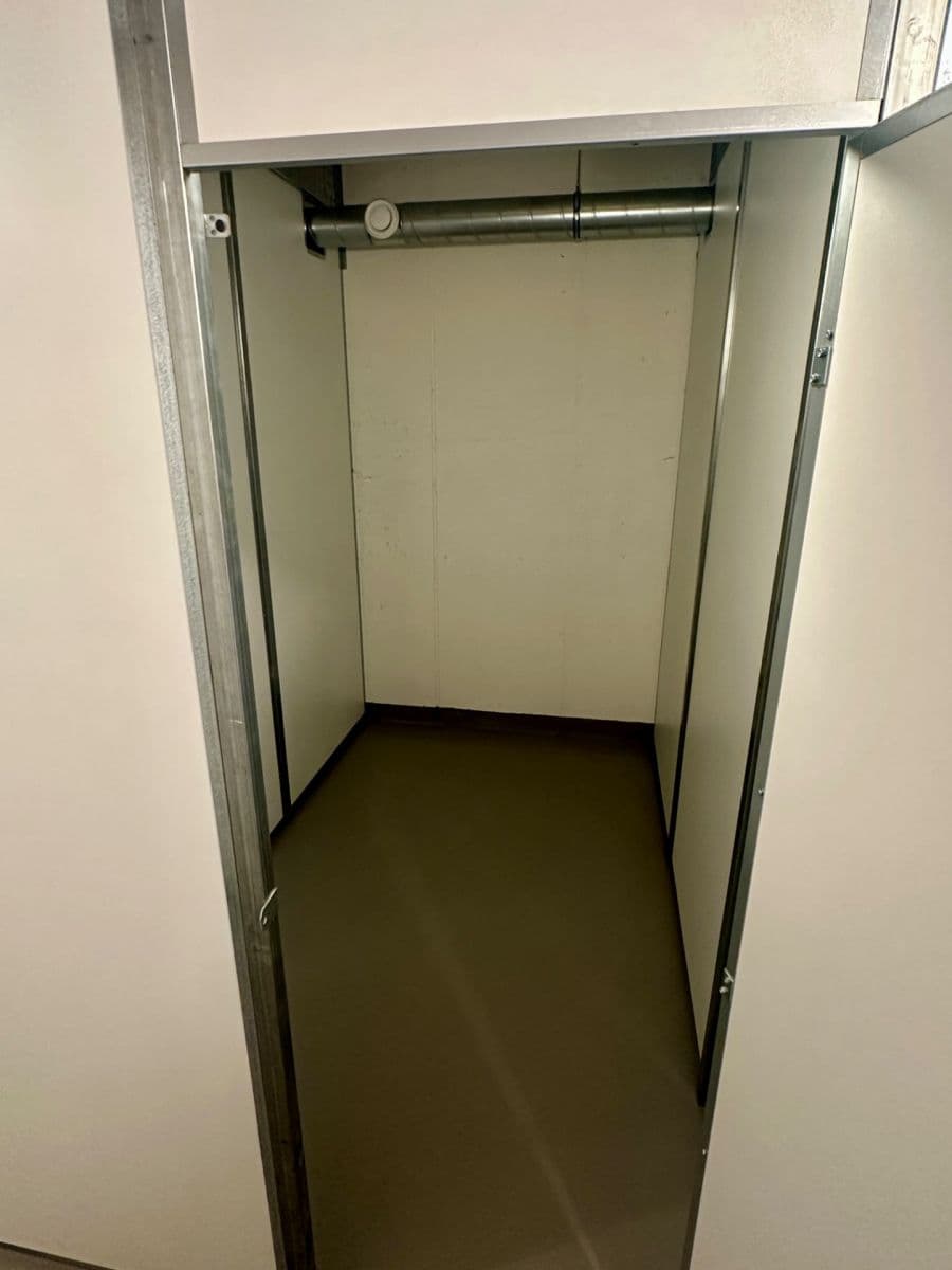 Prenájom bytu 1-izbový 36 m², Bukačova, Praha, Praha Prenájom bytu 1-izbový 36 m², Bukačova, Praha, Praha