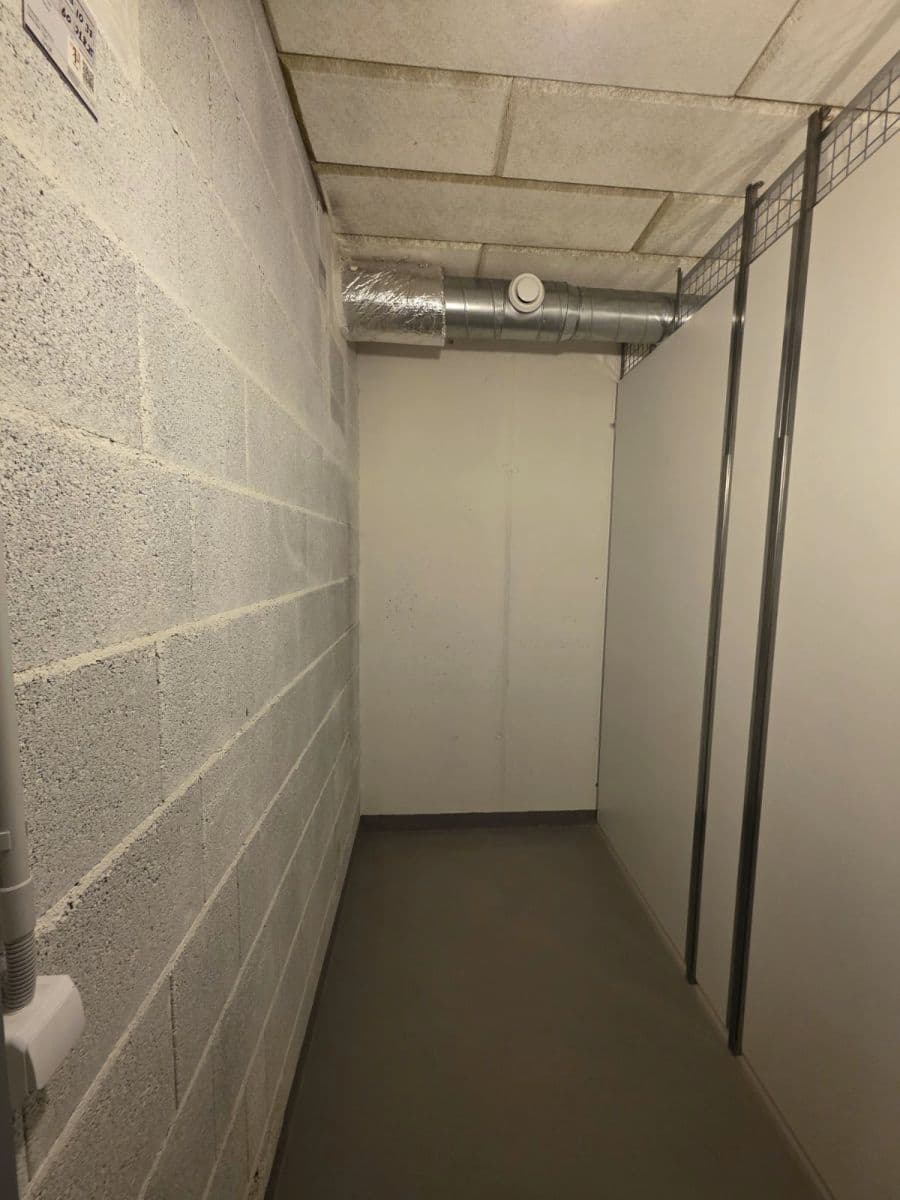 Prenájom bytu 1-izbový 32 m², Poděbradská, Praha, Praha Prenájom bytu 1-izbový 32 m², Poděbradská, Praha, Praha