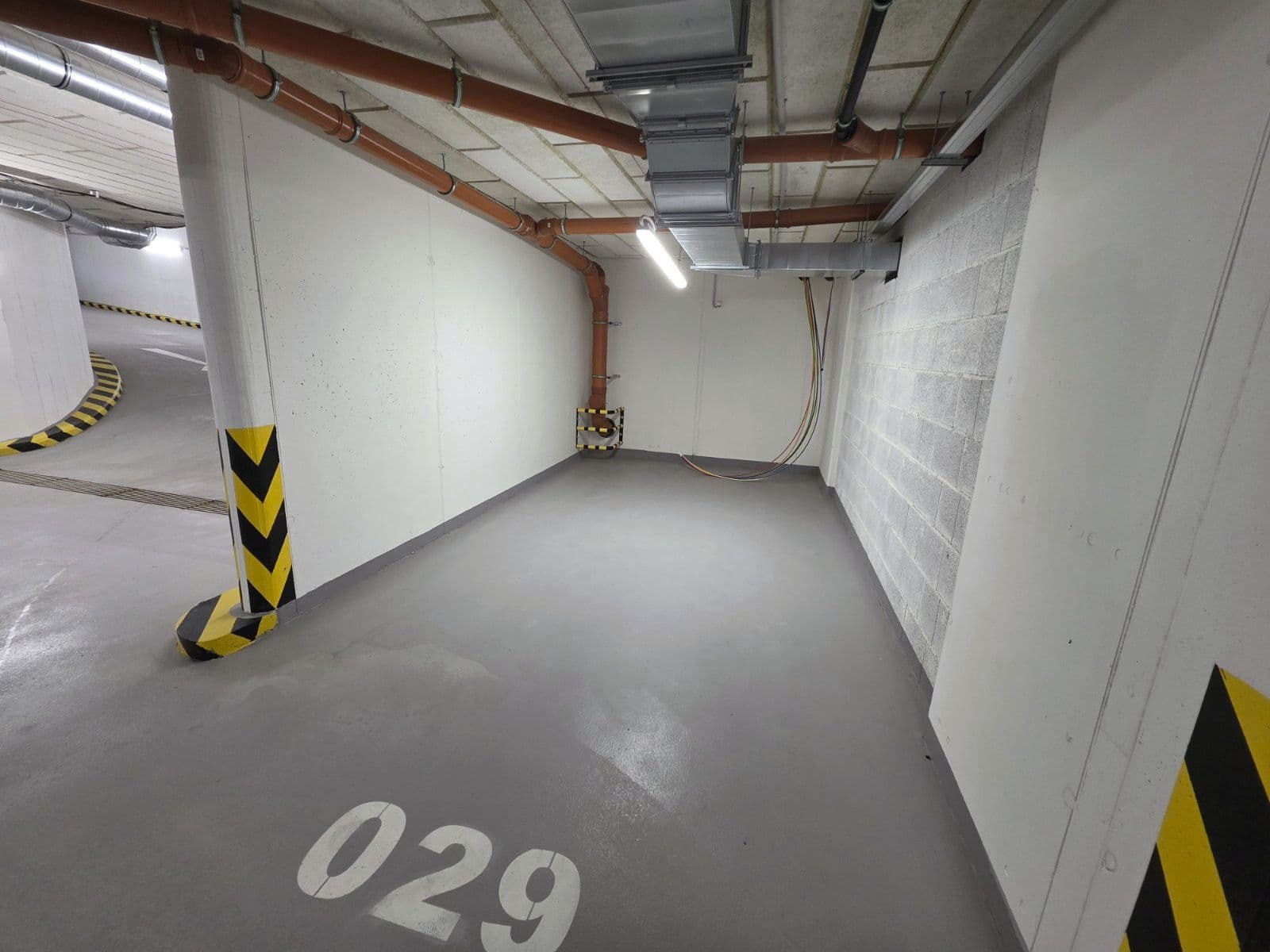 Prenájom bytu 1-izbový 32 m², Poděbradská, Praha, Praha Prenájom bytu 1-izbový 32 m², Poděbradská, Praha, Praha