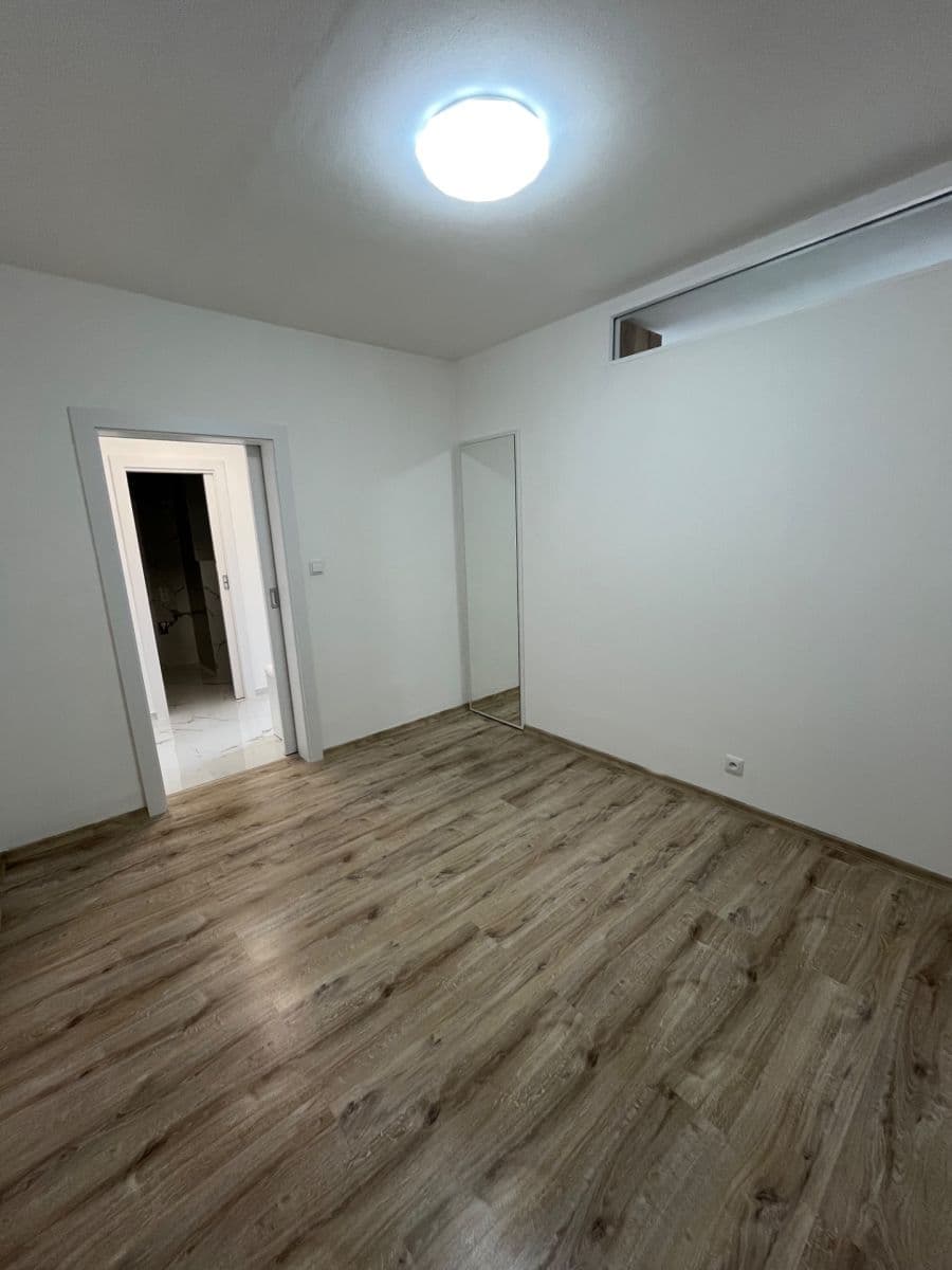 Predaj bytu 1-izbový 42 m², Teyschlova, Brno, Jihomoravský kraj Predaj bytu 1-izbový 42 m², Teyschlova, Brno, Jihomoravský kraj