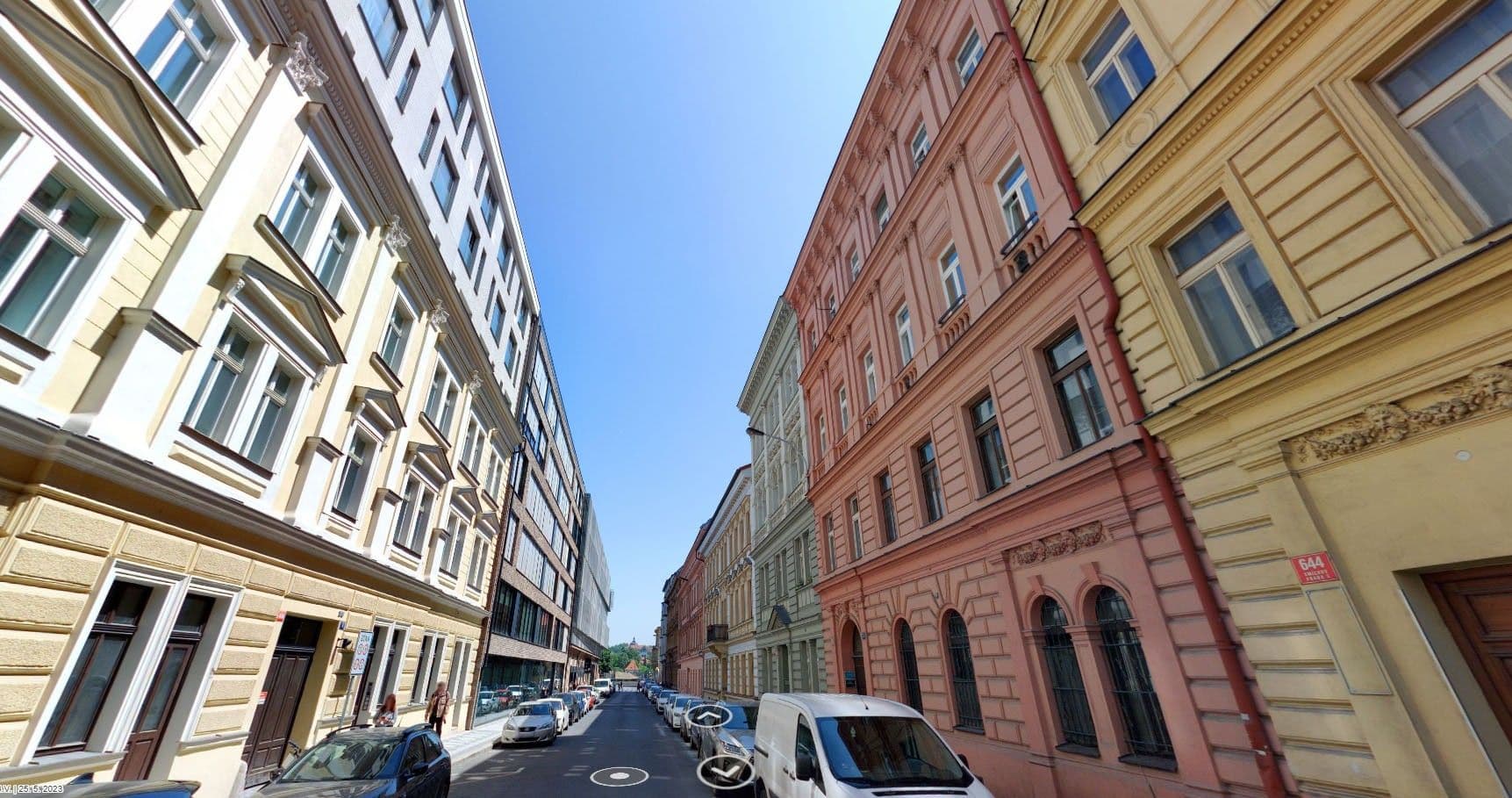 Predaj bytu 5-izbový 93 m², Na Valentince, Praha, Praha Predaj bytu 5-izbový 93 m², Na Valentince, Praha, Praha