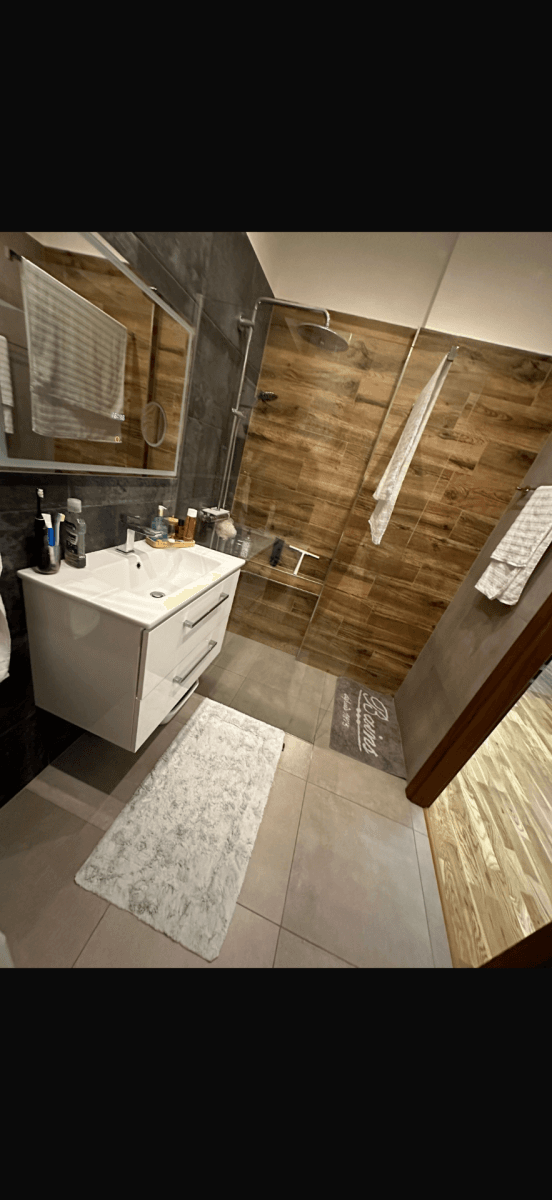 Predaj bytu 3-izbový 58 m², Nad Šutkou, Praha, Praha Predaj bytu 3-izbový 58 m², Nad Šutkou, Praha, Praha