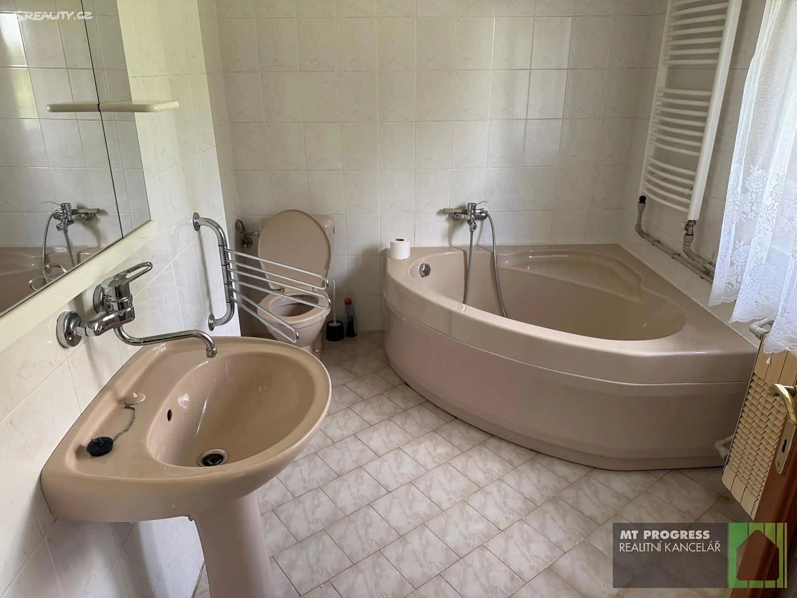 Prenájom domu 150 m², pozemek 907 m², Fojtíkova, Rakovník, Středočeský kraj Prenájom domu 150 m², pozemek 907 m², Fojtíkova, Rakovník, Středočeský kraj