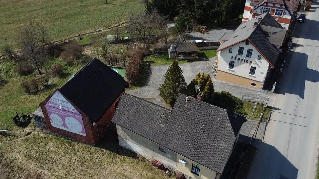 Predaj domu 386 m², pozemek 2.210 m², Hrubá Skála, Liberecký kraj Predaj domu 386 m², pozemek 2.210 m², Hrubá Skála, Liberecký kraj