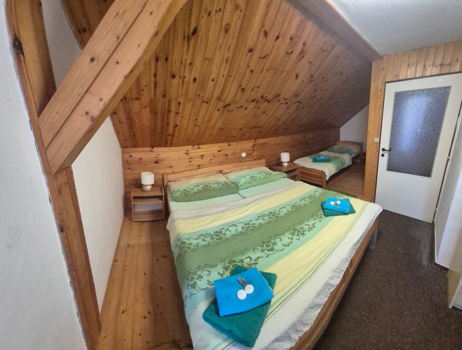Predaj domu 386 m², pozemek 2.210 m², Hrubá Skála, Liberecký kraj Predaj domu 386 m², pozemek 2.210 m², Hrubá Skála, Liberecký kraj