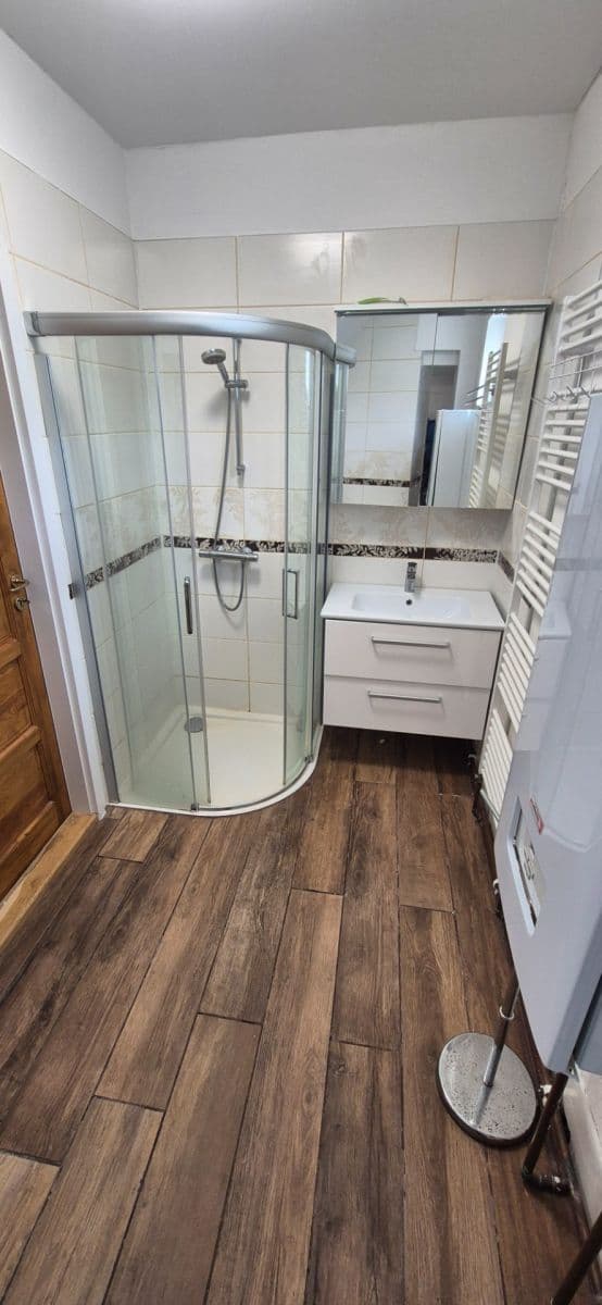 Predaj domu 386 m², pozemok 2.210 m², Hrubá Skála, Liberecký kraj Predaj domu 386 m², pozemok 2.210 m², Hrubá Skála, Liberecký kraj