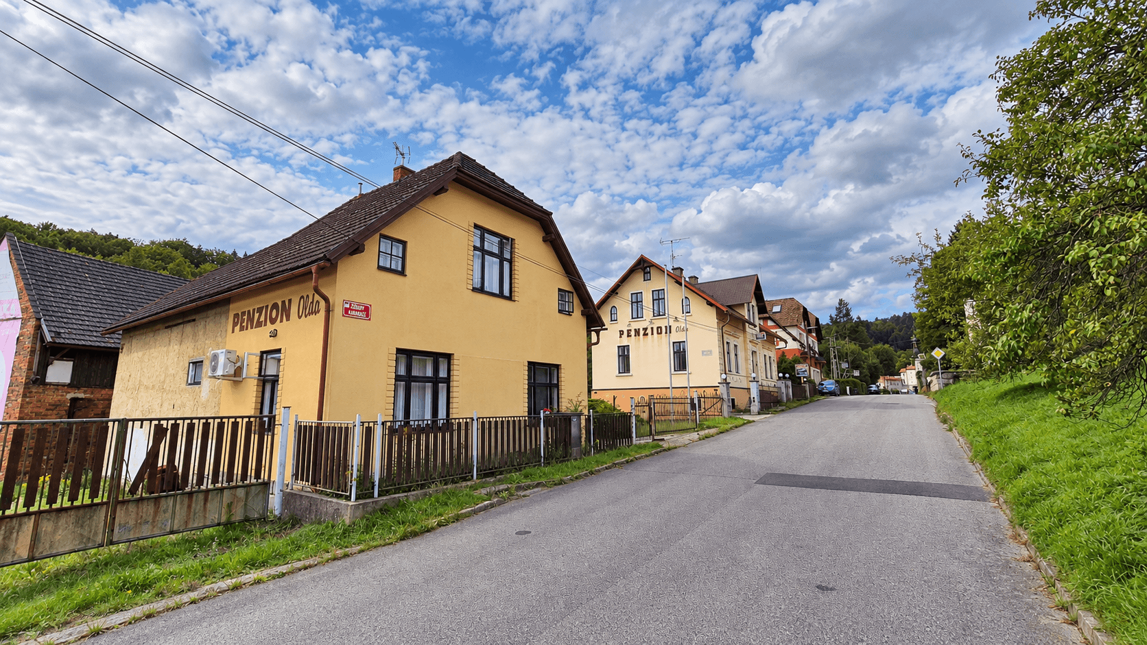 Predaj domu 386 m², pozemok 2.210 m², Hrubá Skála, Liberecký kraj Predaj domu 386 m², pozemok 2.210 m², Hrubá Skála, Liberecký kraj