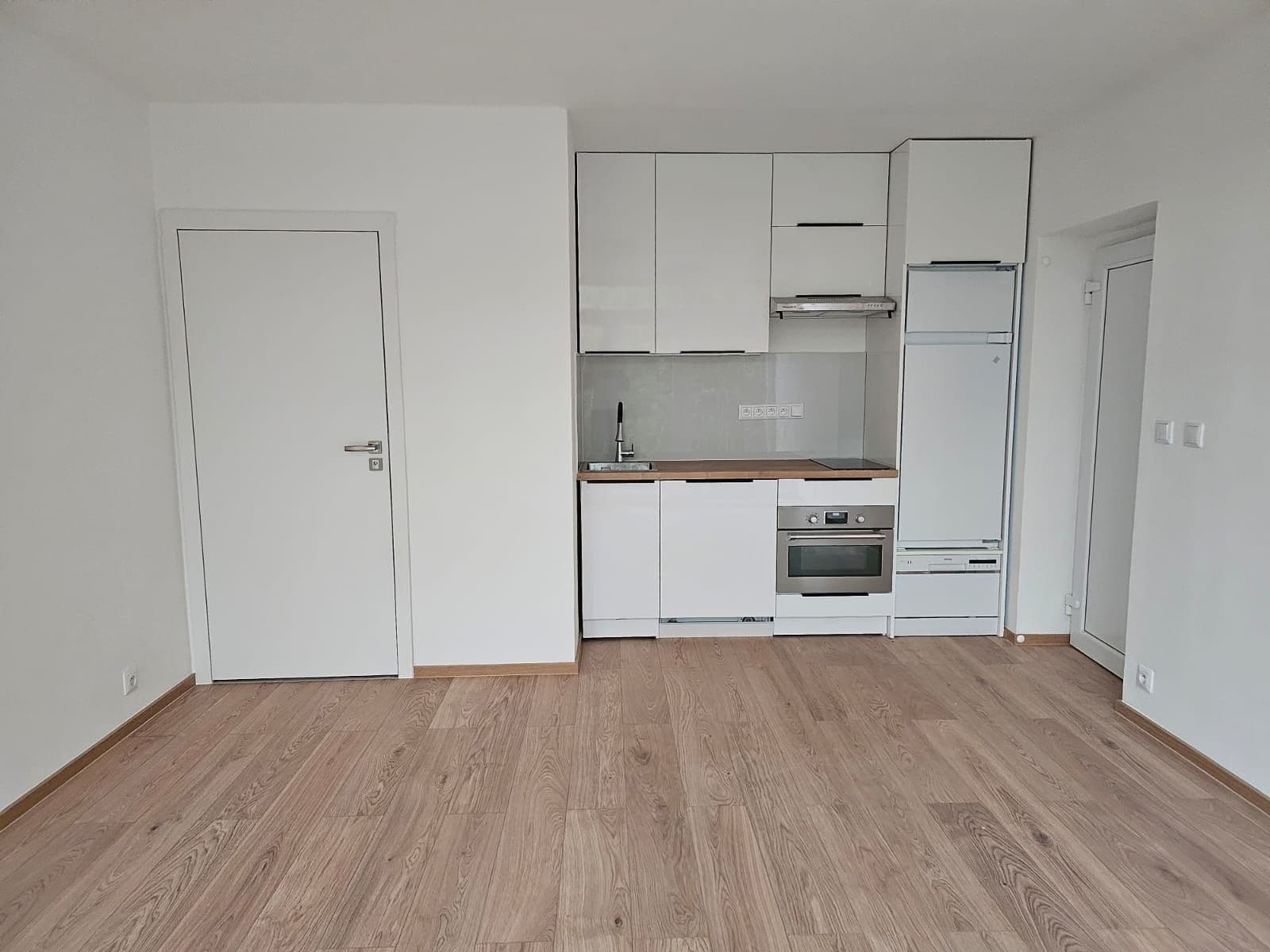 Prenájom bytu 1-izbový 28 m², V Kališti, Praha, Praha Prenájom bytu 1-izbový 28 m², V Kališti, Praha, Praha