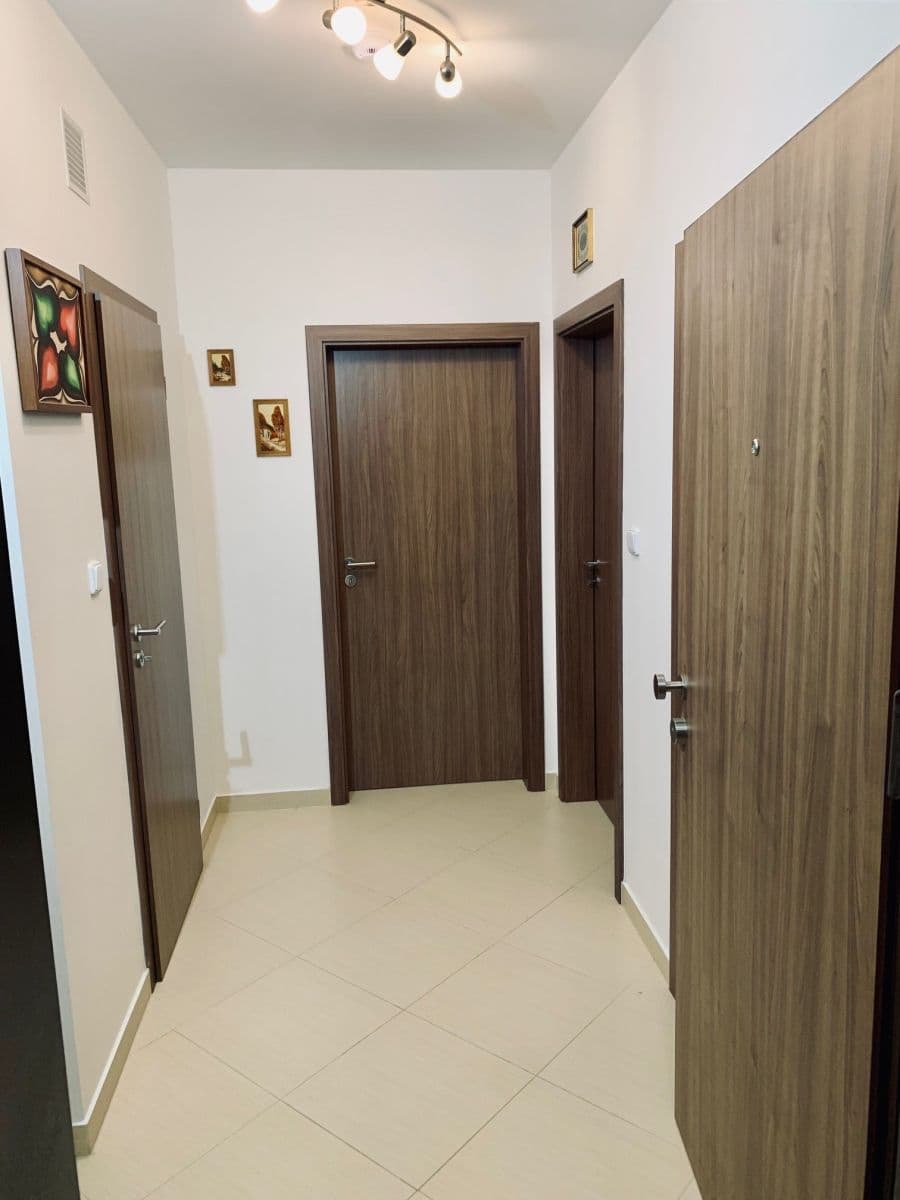 Prenájom bytu 60 m², Pod Harfou, Praha, Praha Prenájom bytu 60 m², Pod Harfou, Praha, Praha
