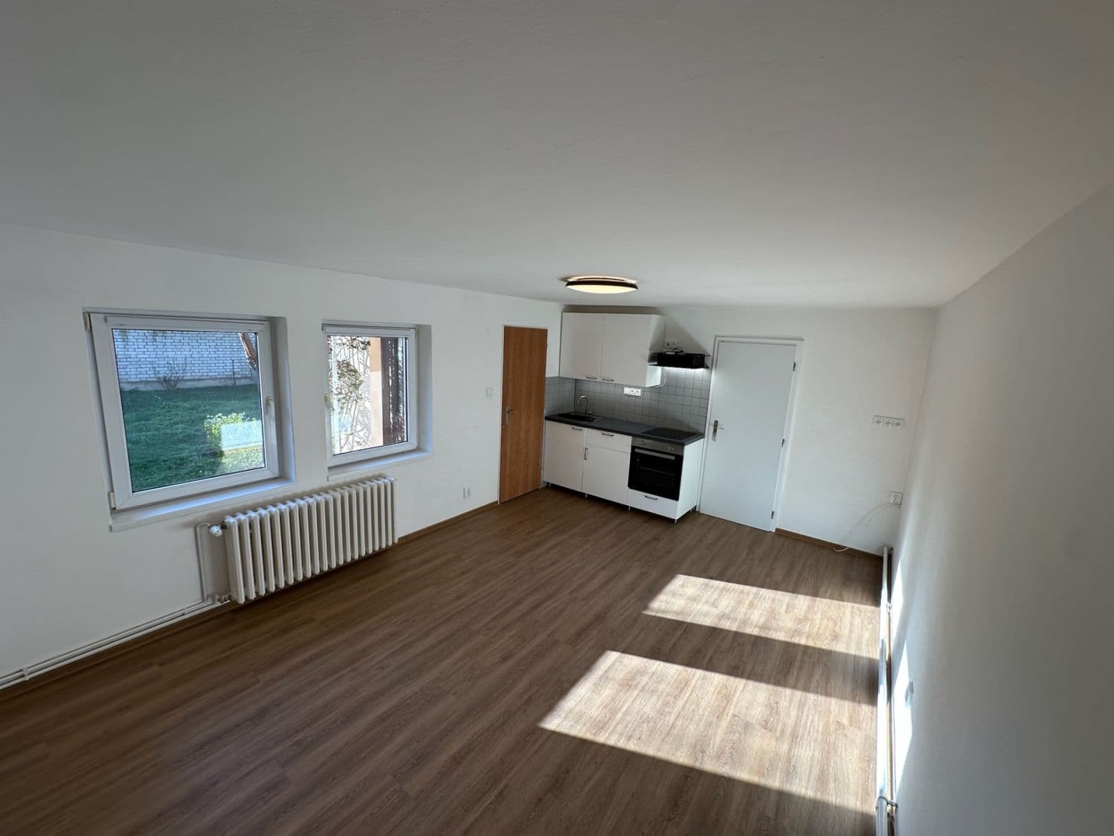 Prenájom bytu 1-izbový 25 m², Bolevecká, Praha, Praha Prenájom bytu 1-izbový 25 m², Bolevecká, Praha, Praha