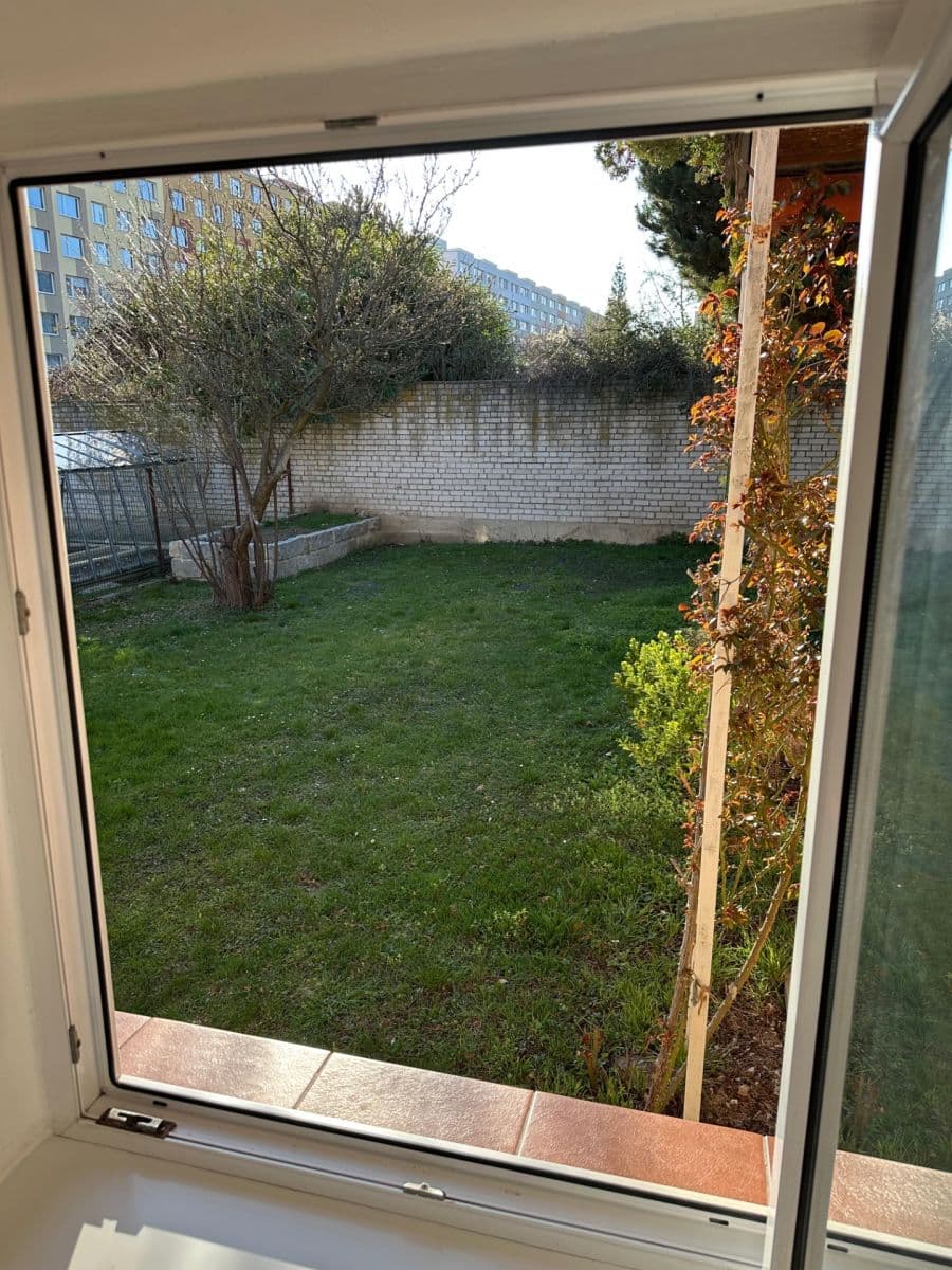 Prenájom bytu 1-izbový 25 m², Bolevecká, Praha, Praha Prenájom bytu 1-izbový 25 m², Bolevecká, Praha, Praha