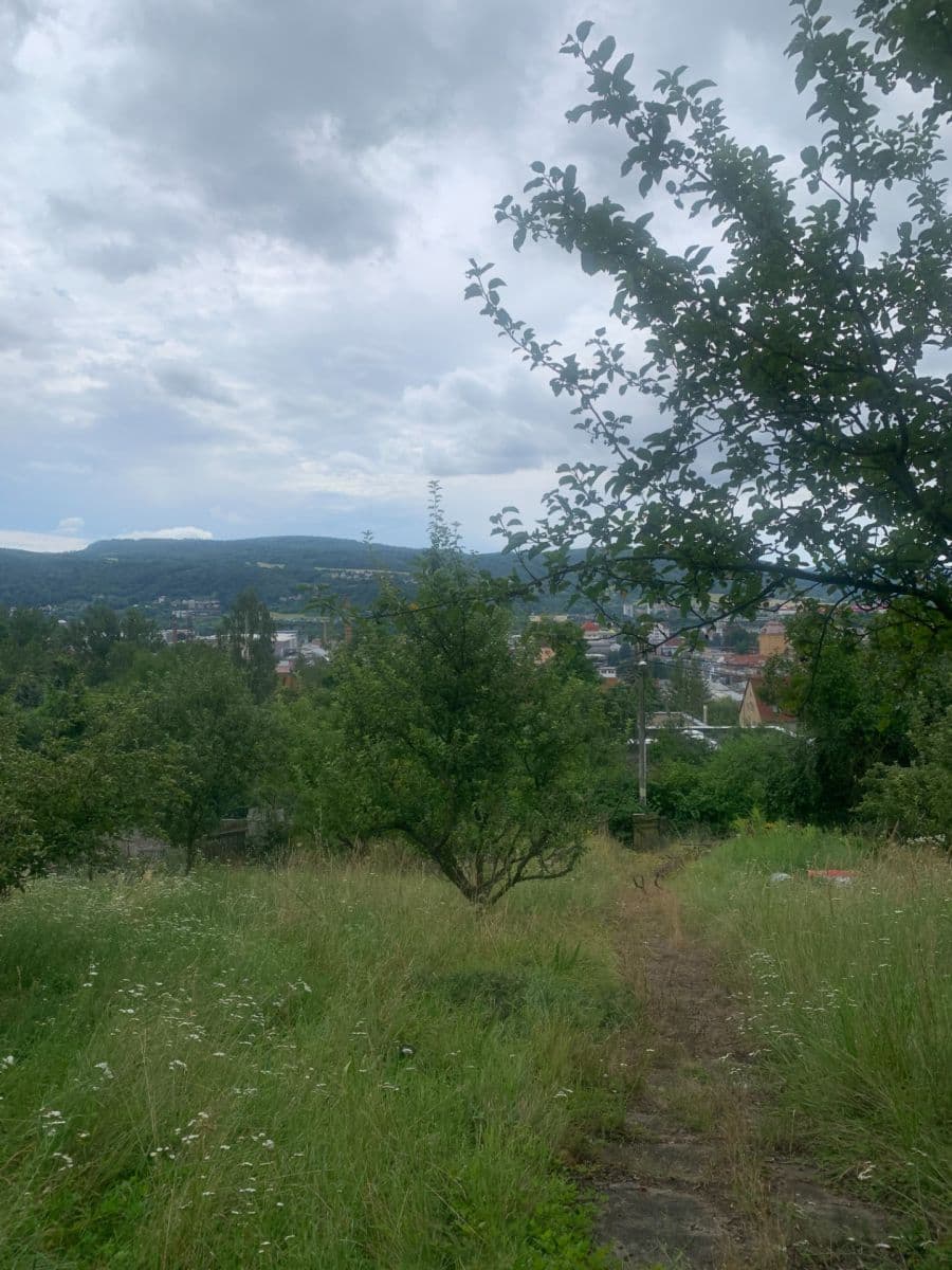 Predaj pozemku 915 m², Černá cesta, Ústí nad Labem, Ústecký kraj Predaj pozemku 915 m², Černá cesta, Ústí nad Labem, Ústecký kraj