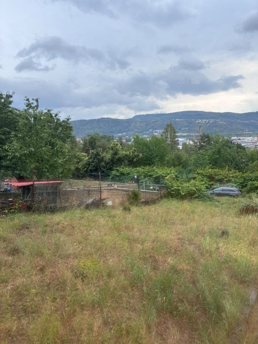 Predaj pozemku 915 m², Černá cesta, Ústí nad Labem, Ústecký kraj Predaj pozemku 915 m², Černá cesta, Ústí nad Labem, Ústecký kraj