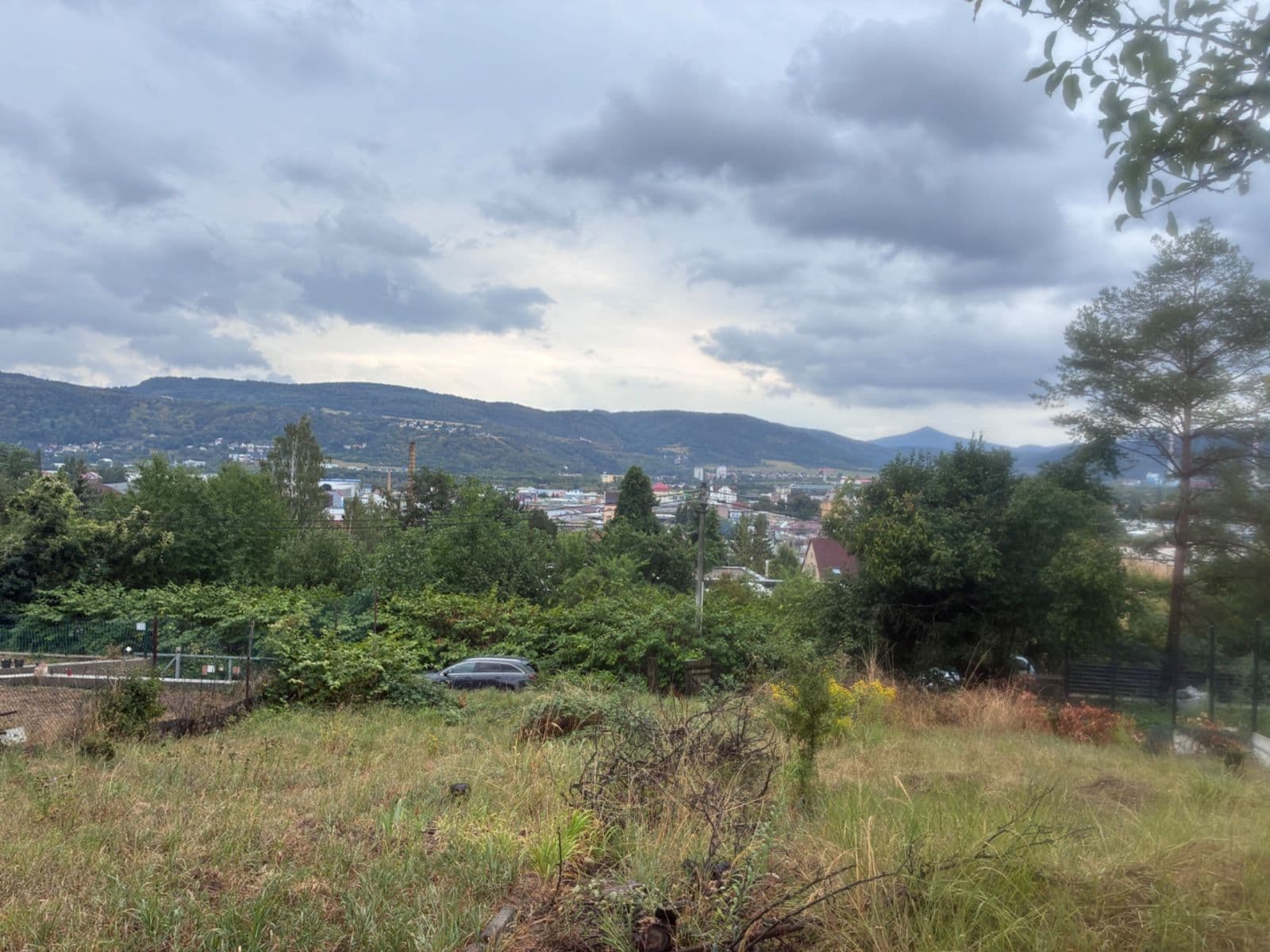 Predaj pozemku 915 m², Černá cesta, Ústí nad Labem, Ústecký kraj Predaj pozemku 915 m², Černá cesta, Ústí nad Labem, Ústecký kraj