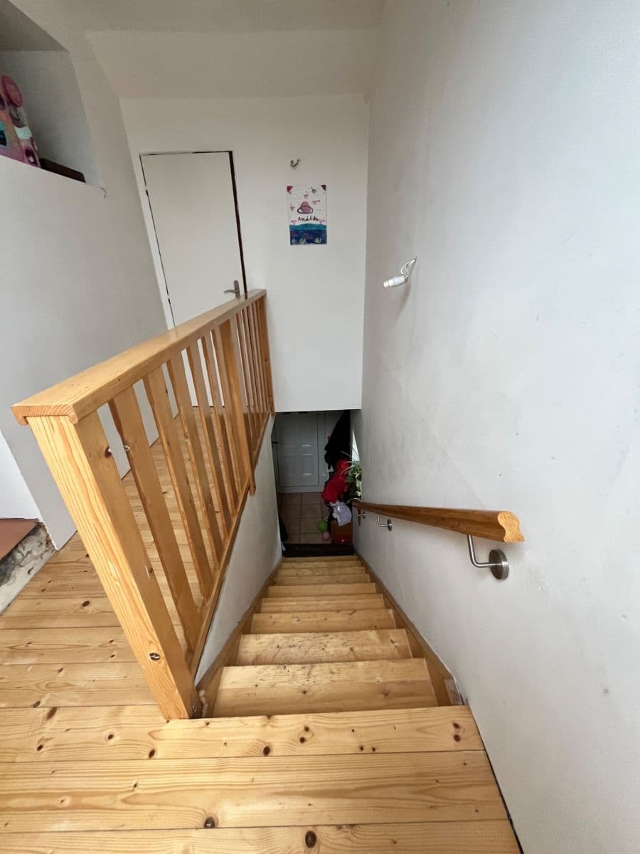 Predaj domu 240 m², pozemek 600 m², Hlavní, Ondřejov, Středočeský kraj Predaj domu 240 m², pozemek 600 m², Hlavní, Ondřejov, Středočeský kraj