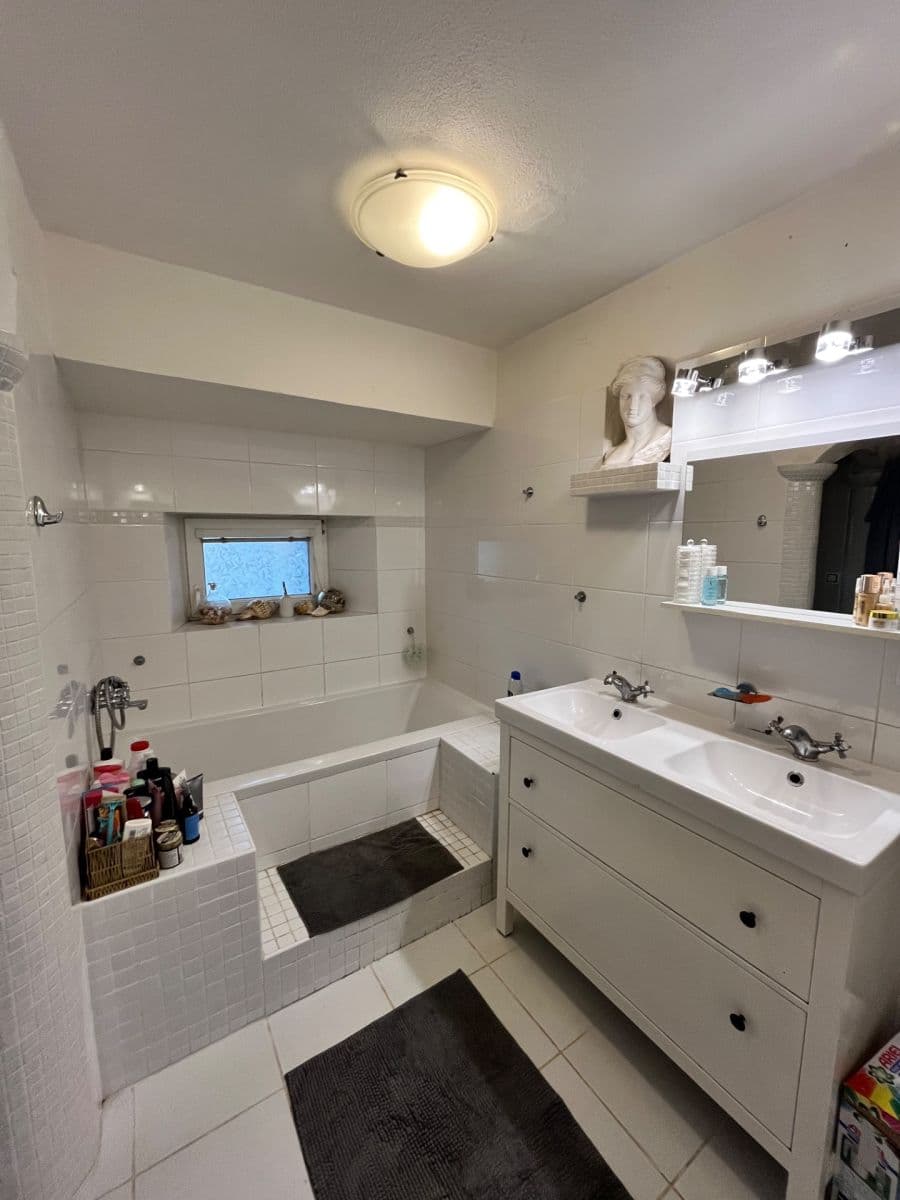 Predaj domu 240 m², pozemek 600 m², Hlavní, Ondřejov, Středočeský kraj Predaj domu 240 m², pozemek 600 m², Hlavní, Ondřejov, Středočeský kraj