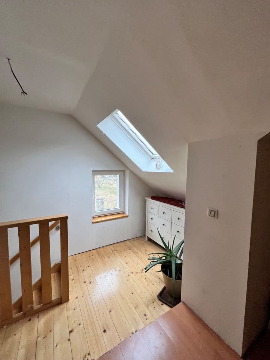 Predaj domu 240 m², pozemek 600 m², Hlavní, Ondřejov, Středočeský kraj Predaj domu 240 m², pozemek 600 m², Hlavní, Ondřejov, Středočeský kraj