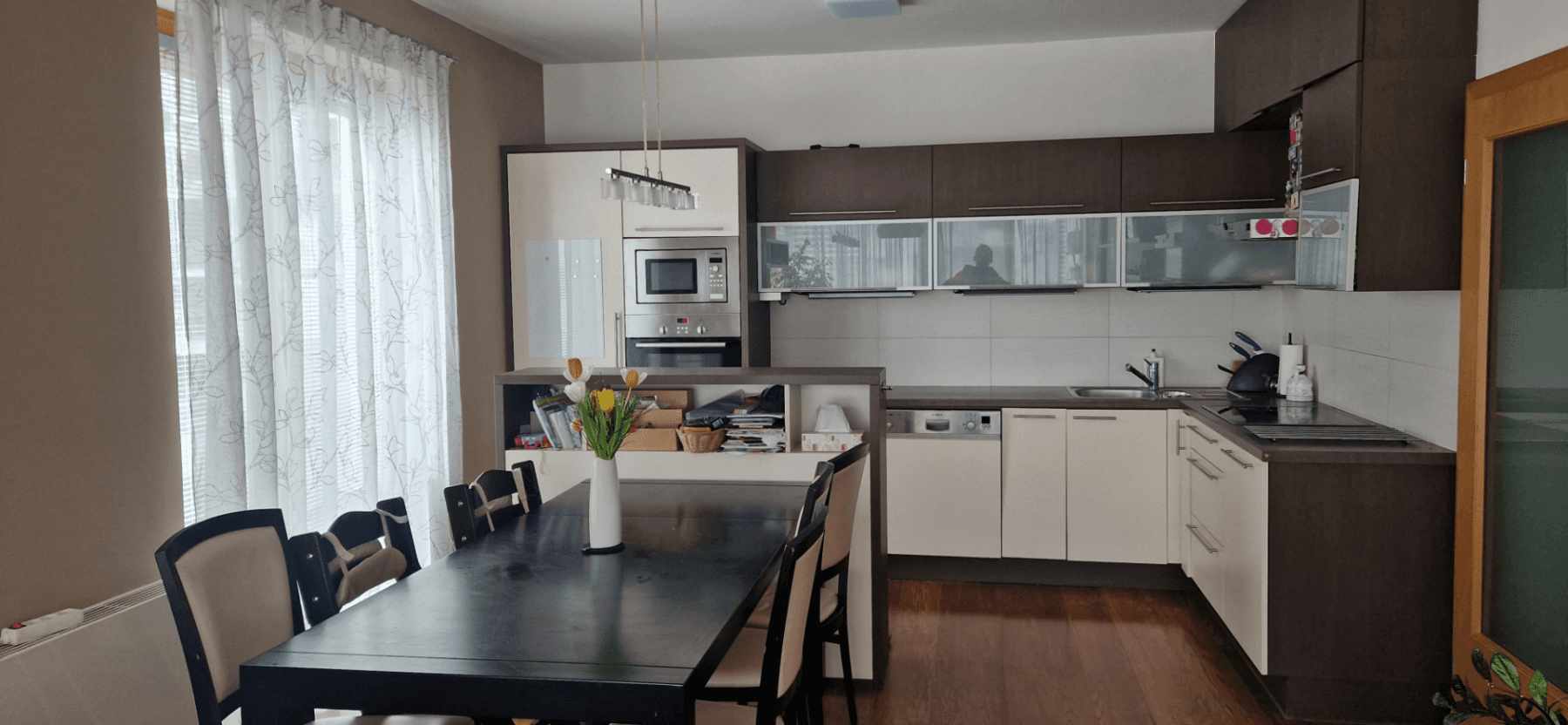 Prenájom bytu 3-izbový 94 m², V Třešňovce, Praha, Praha Prenájom bytu 3-izbový 94 m², V Třešňovce, Praha, Praha