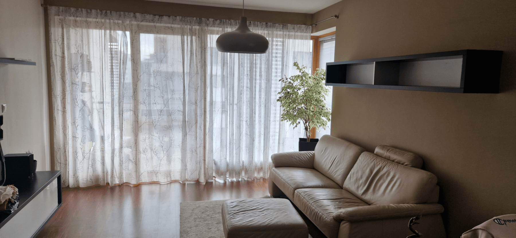 Prenájom bytu 3-izbový 94 m², V Třešňovce, Praha, Praha Prenájom bytu 3-izbový 94 m², V Třešňovce, Praha, Praha