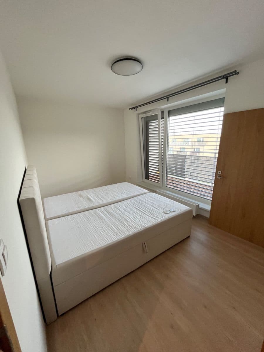 Predaj bytu 2-izbový 49 m², Pšeničná, Hostivice, Středočeský kraj Predaj bytu 2-izbový 49 m², Pšeničná, Hostivice, Středočeský kraj