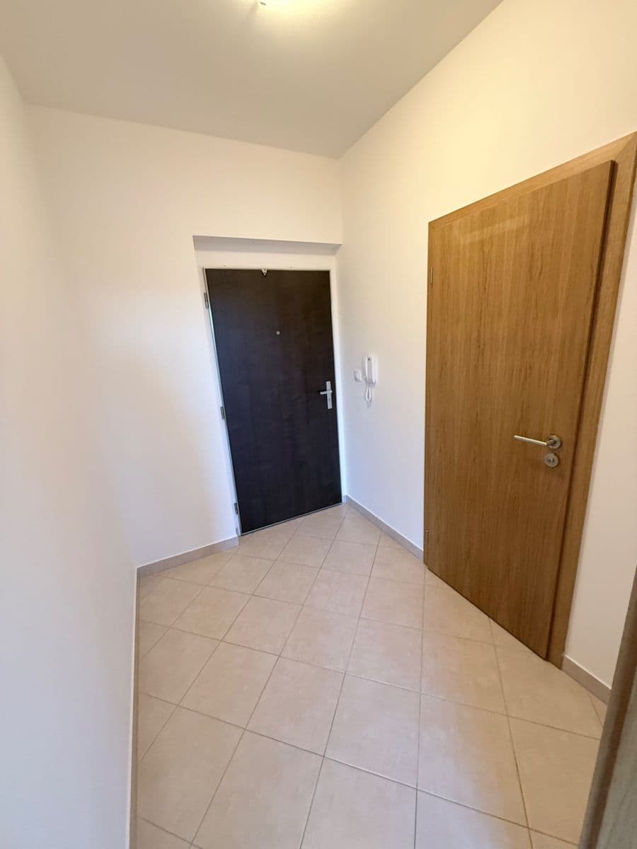 Predaj bytu 2-izbový 55 m², Mantovská, Praha, Praha Predaj bytu 2-izbový 55 m², Mantovská, Praha, Praha