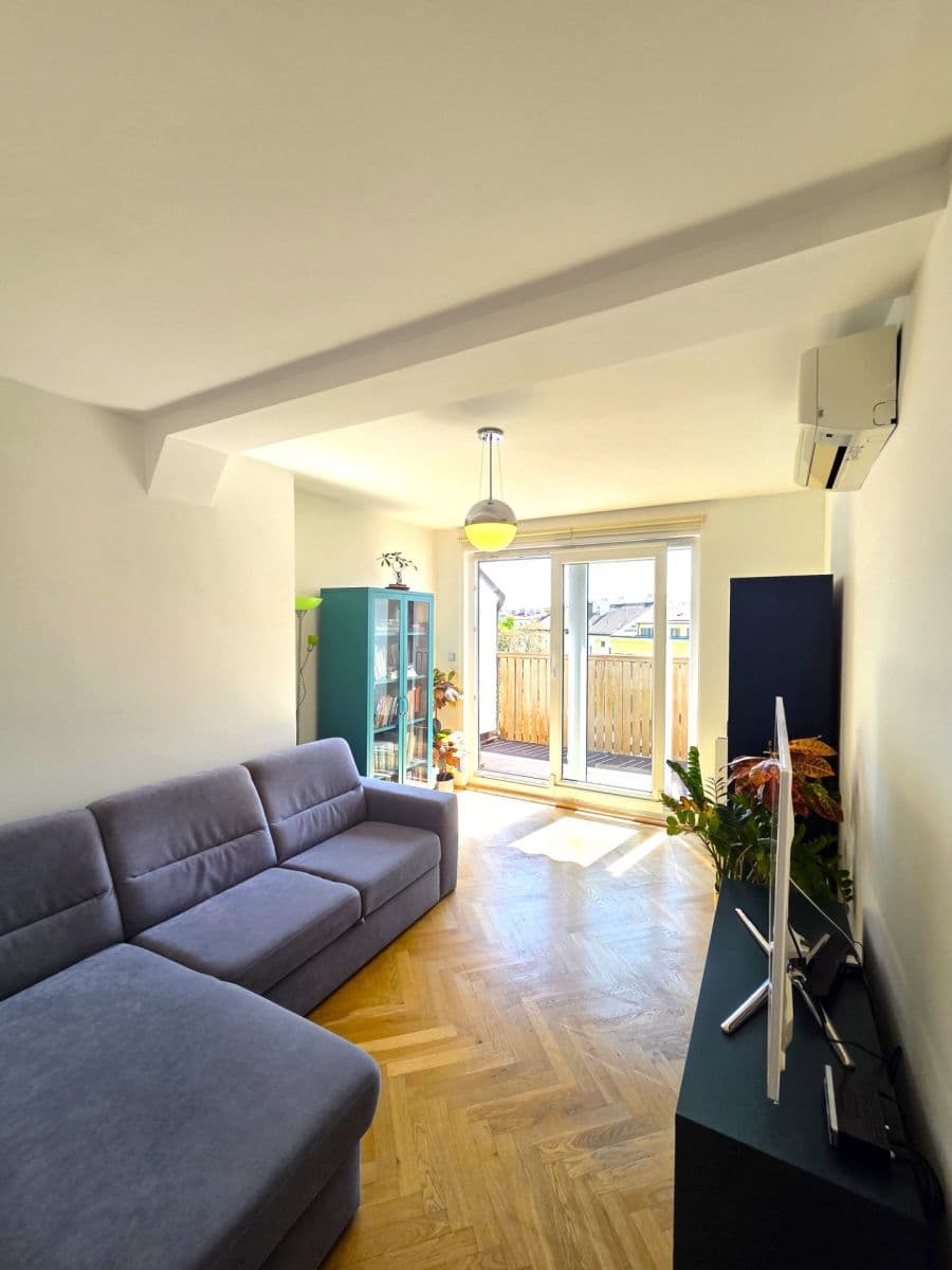 Predaj bytu 3-izbový 75 m², Sázavská, Praha, Praha Predaj bytu 3-izbový 75 m², Sázavská, Praha, Praha