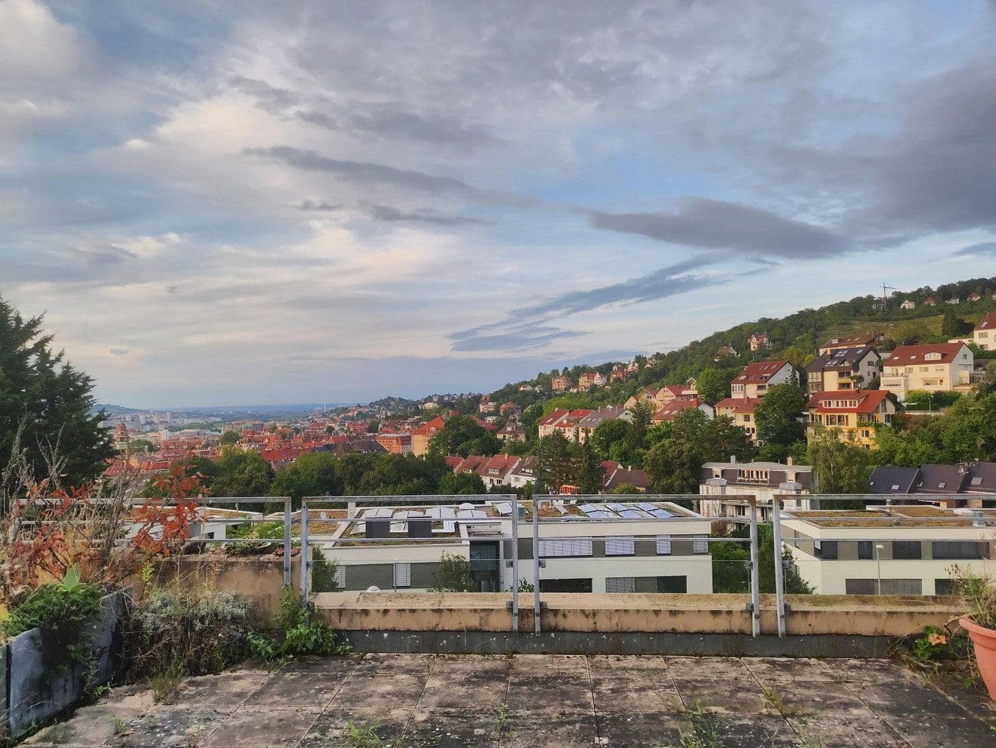 Predaj bytu 3-izbový 124 m², Stuttgart, Bádensko-Wurttembersko Predaj bytu 3-izbový 124 m², Stuttgart, Bádensko-Wurttembersko