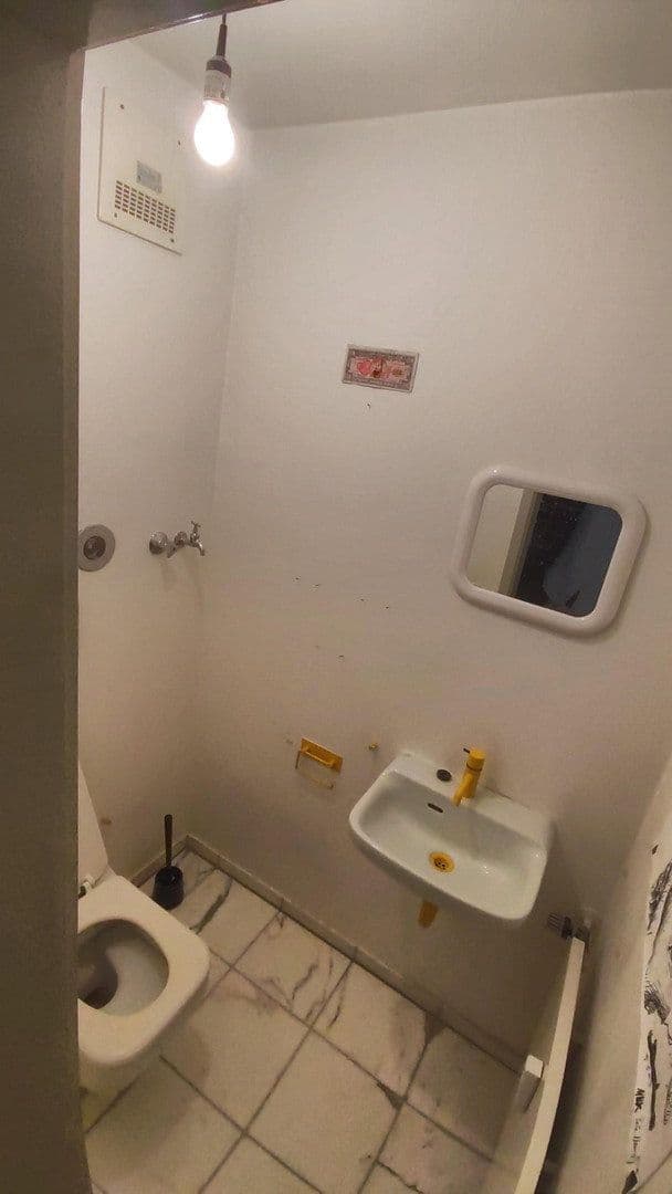 Predaj bytu 3-izbový 124 m², Stuttgart, Bádensko-Wurttembersko Predaj bytu 3-izbový 124 m², Stuttgart, Bádensko-Wurttembersko