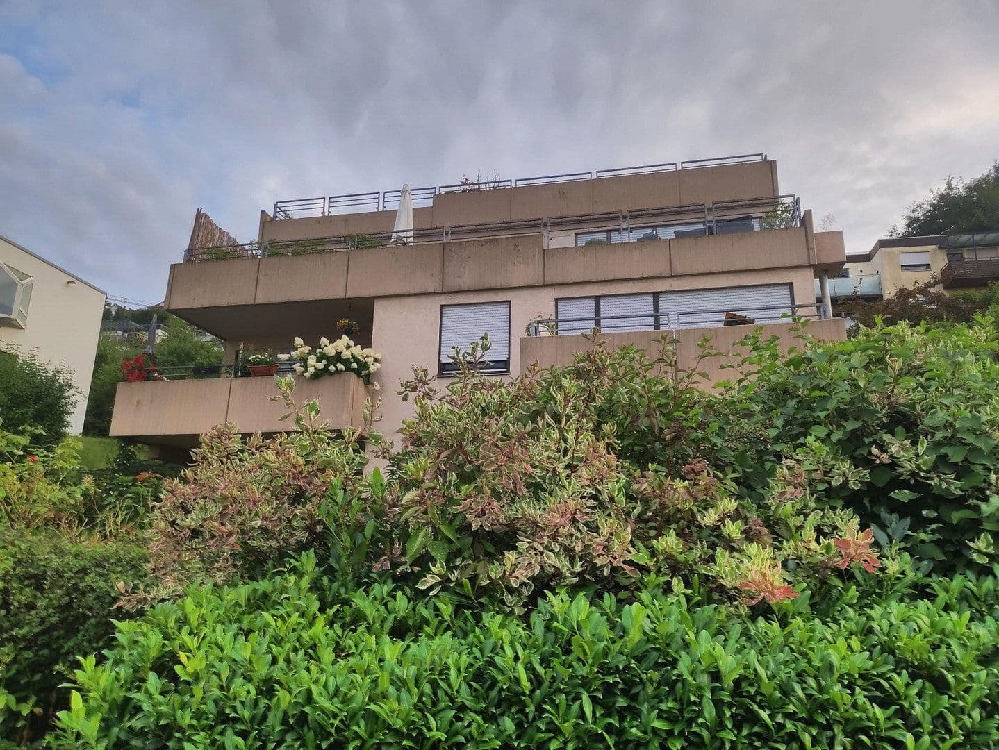 Predaj bytu 3-izbový 124 m², Stuttgart, Bádensko-Wurttembersko Predaj bytu 3-izbový 124 m², Stuttgart, Bádensko-Wurttembersko