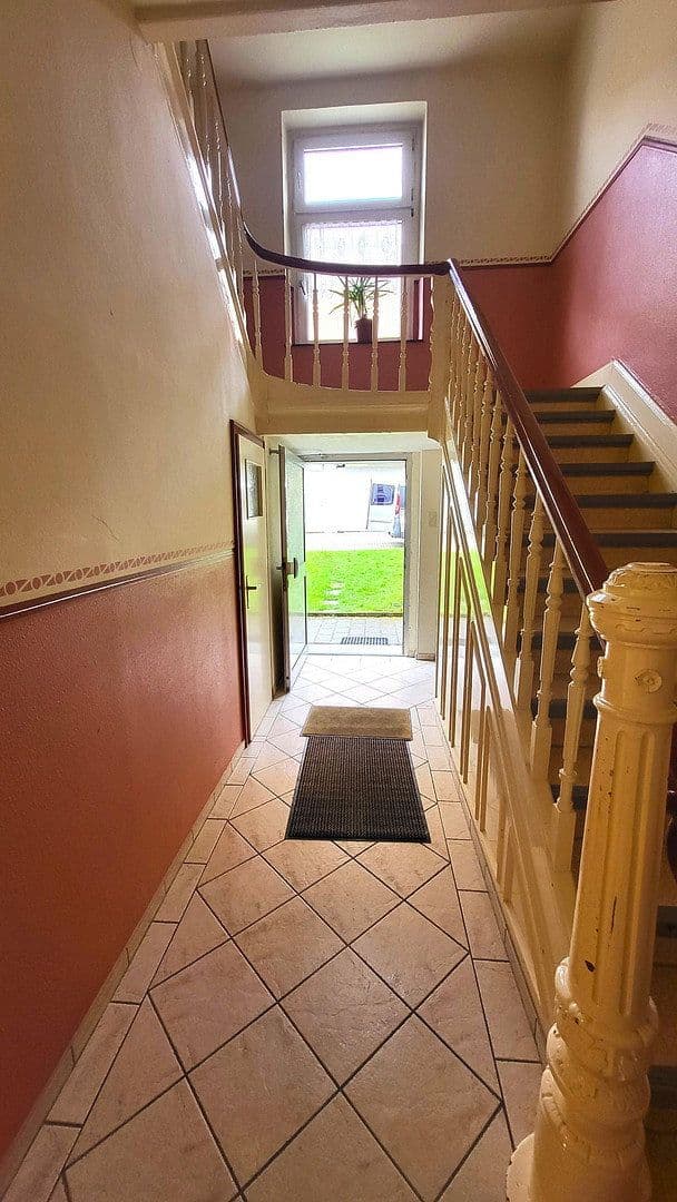 Prenájom bytu 2-izbový 54 m², Stübbenerstr. 46, Solingen, Severné Porýnie - Westfálsko Prenájom bytu 2-izbový 54 m², Stübbenerstr. 46, Solingen, Severné Porýnie - Westfálsko