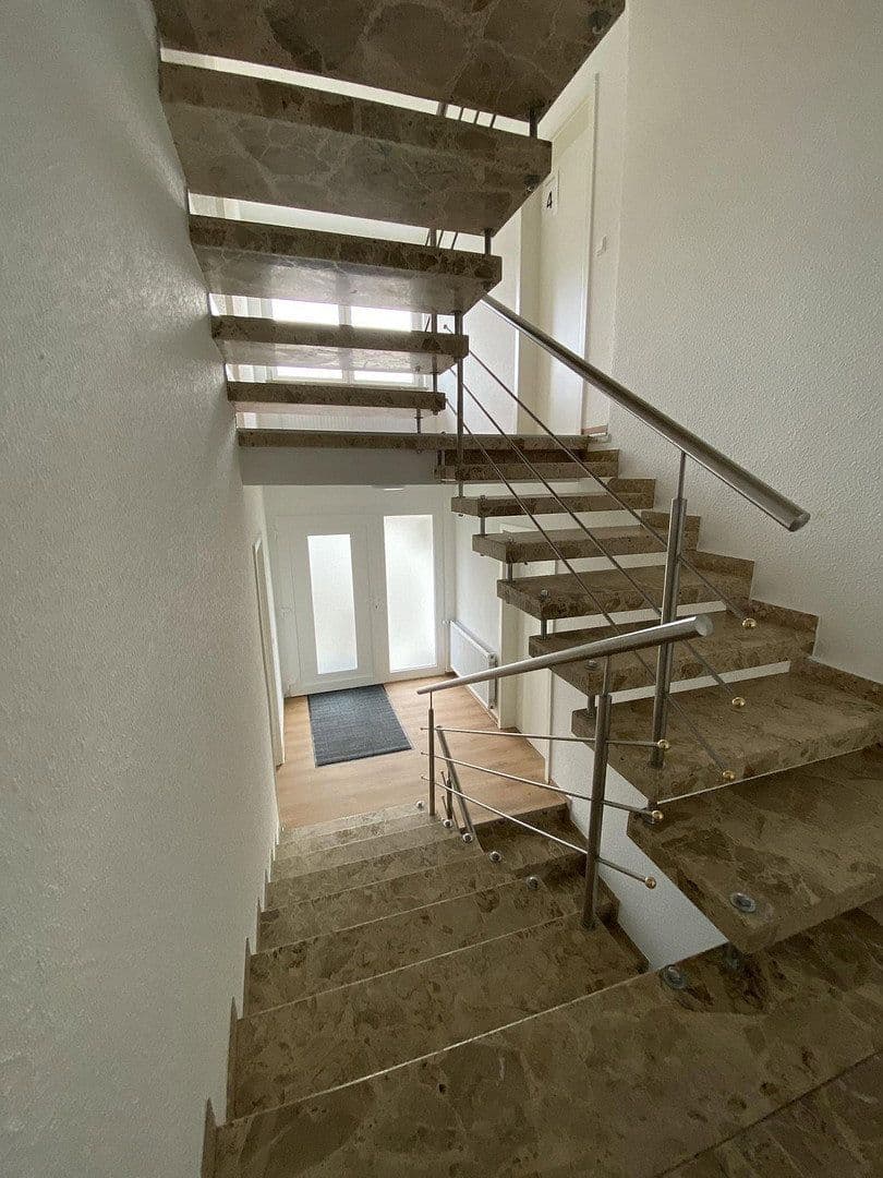 Prenájom bytu 1-izbový 34 m², Schöntal, Bádensko-Wurttembersko Prenájom bytu 1-izbový 34 m², Schöntal, Bádensko-Wurttembersko