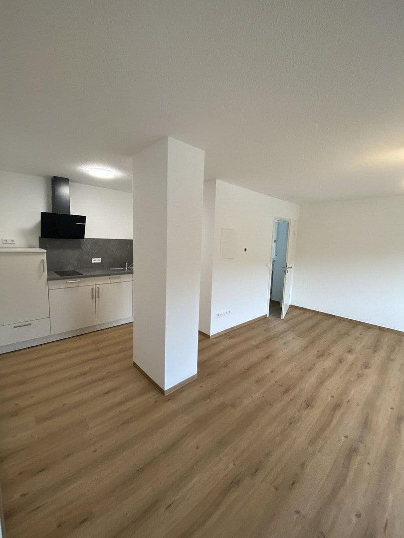 Prenájom bytu 1-izbový 34 m², Schöntal, Bádensko-Wurttembersko Prenájom bytu 1-izbový 34 m², Schöntal, Bádensko-Wurttembersko