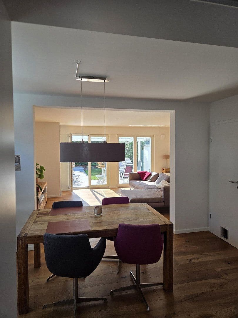 Predaj domu 138 m², pozemek 261 m², Bonn - Buschdorf, Severné Porýnie - Westfálsko Predaj domu 138 m², pozemek 261 m², Bonn - Buschdorf, Severné Porýnie - Westfálsko