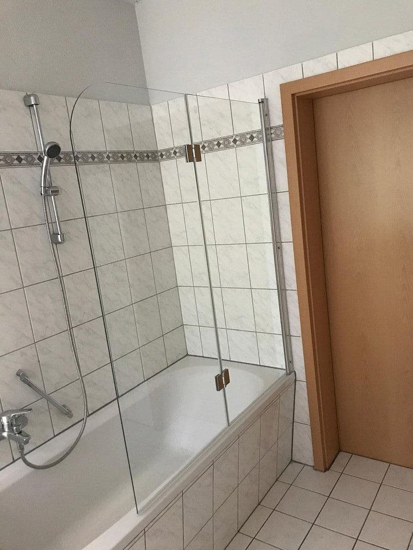 Prenájom bytu 2-izbový 62 m², Gotha, Durínsko Prenájom bytu 2-izbový 62 m², Gotha, Durínsko