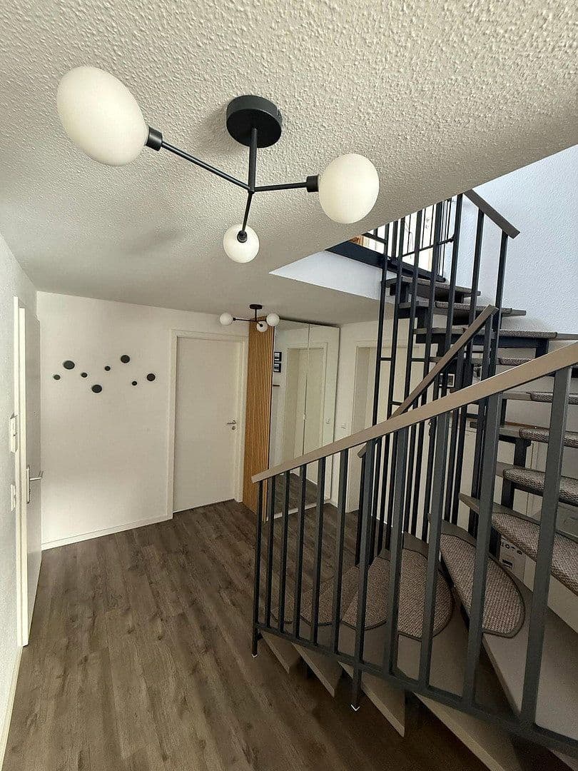 Predaj bytu 4-izbový 108 m², Marbacher Straße 88, Stuttgart, Bádensko-Wurttembersko Predaj bytu 4-izbový 108 m², Marbacher Straße 88, Stuttgart, Bádensko-Wurttembersko