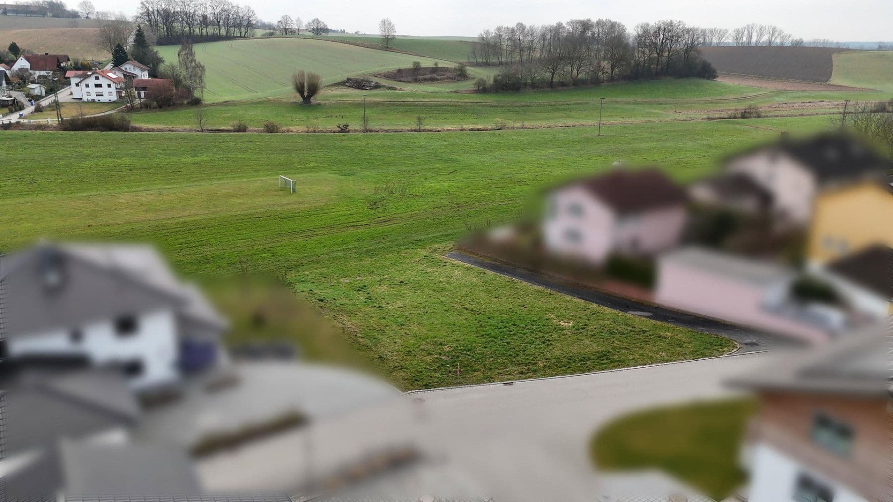 Predaj pozemku 703 m², Salmanskirchen, Ampfing, Bavorsko Predaj pozemku 703 m², Salmanskirchen, Ampfing, Bavorsko