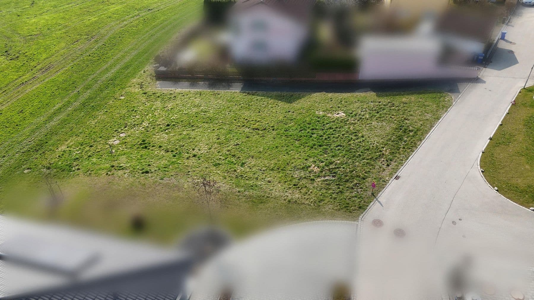 Predaj pozemku 703 m², Salmanskirchen, Ampfing, Bavorsko Predaj pozemku 703 m², Salmanskirchen, Ampfing, Bavorsko